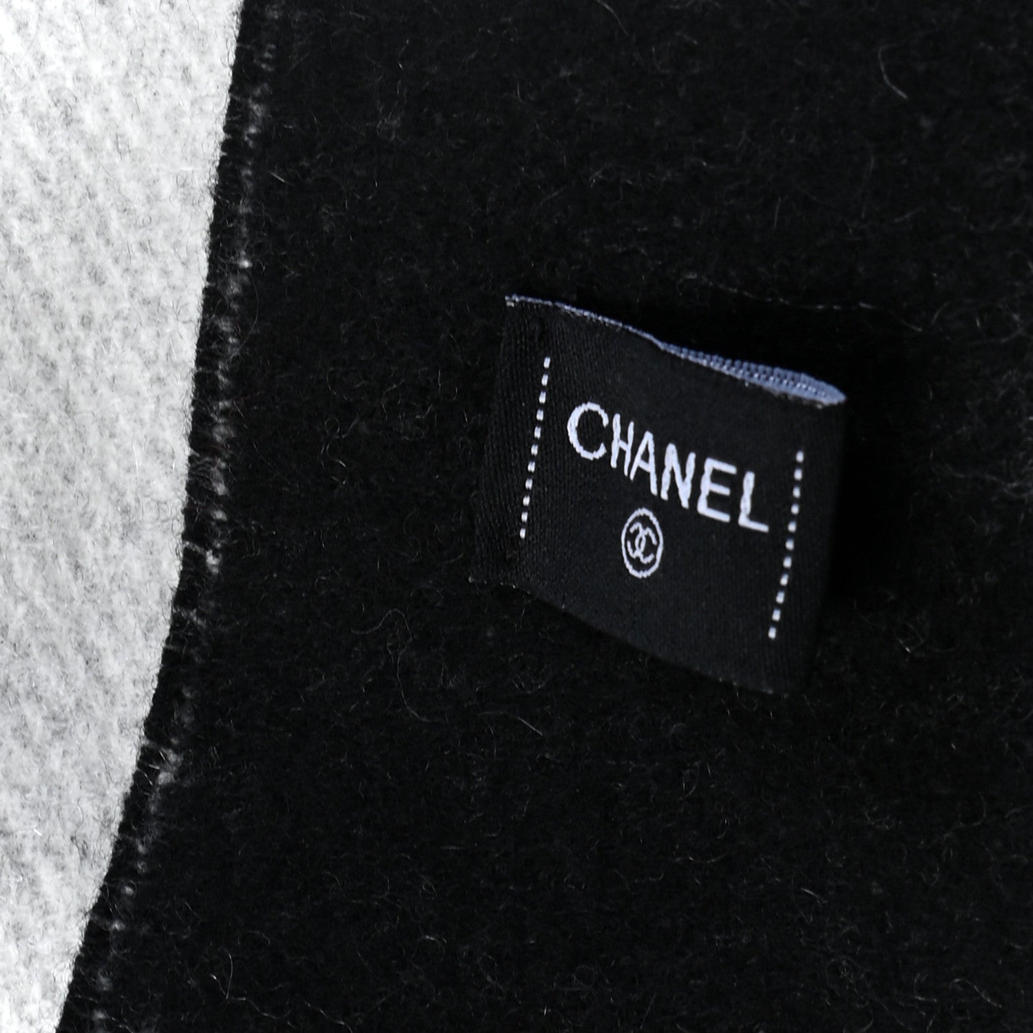Chanel Cashmere CC Fringe Stole Black White 4 of 5