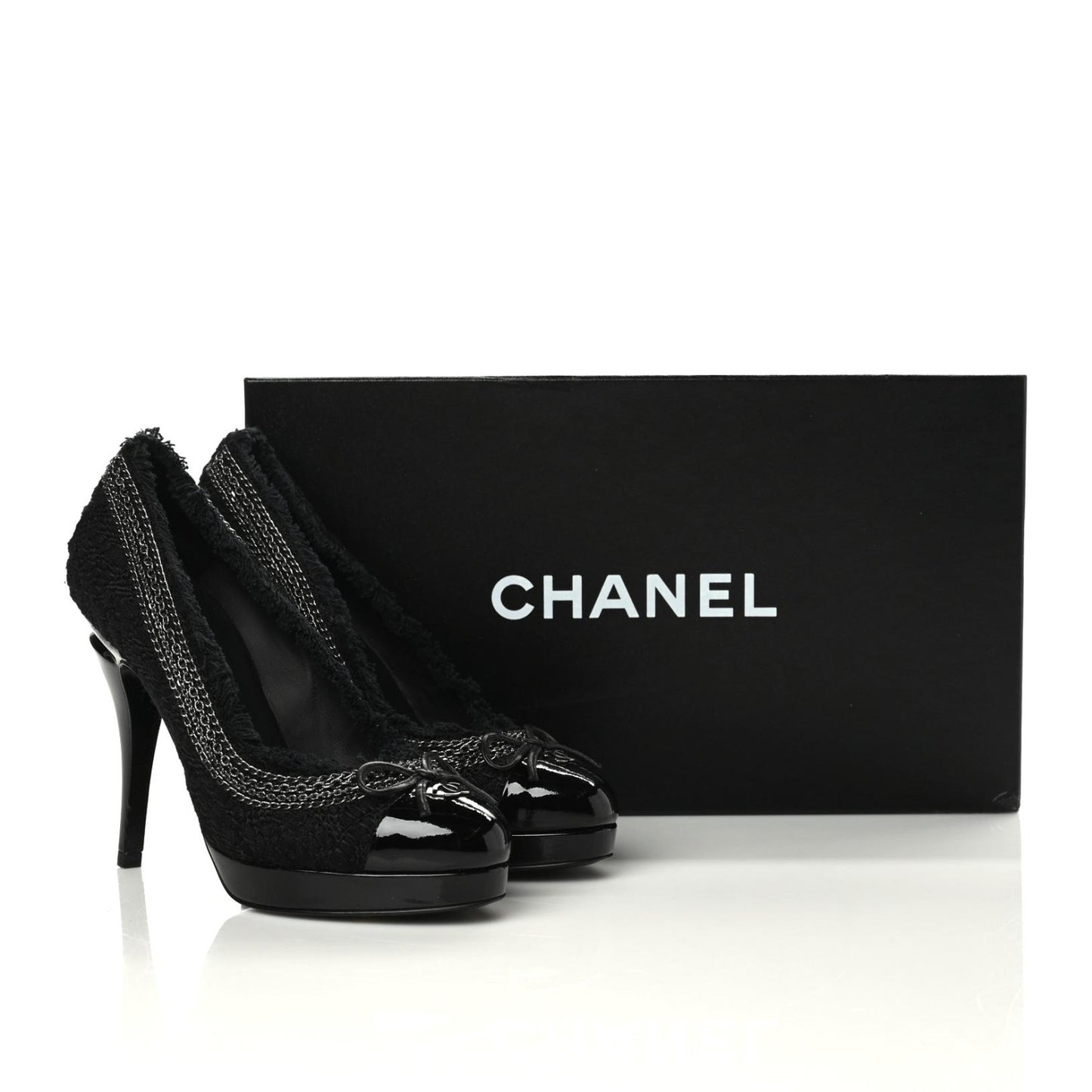 Tweed Patent Cap Toe CC Chain Pumps 36 Black