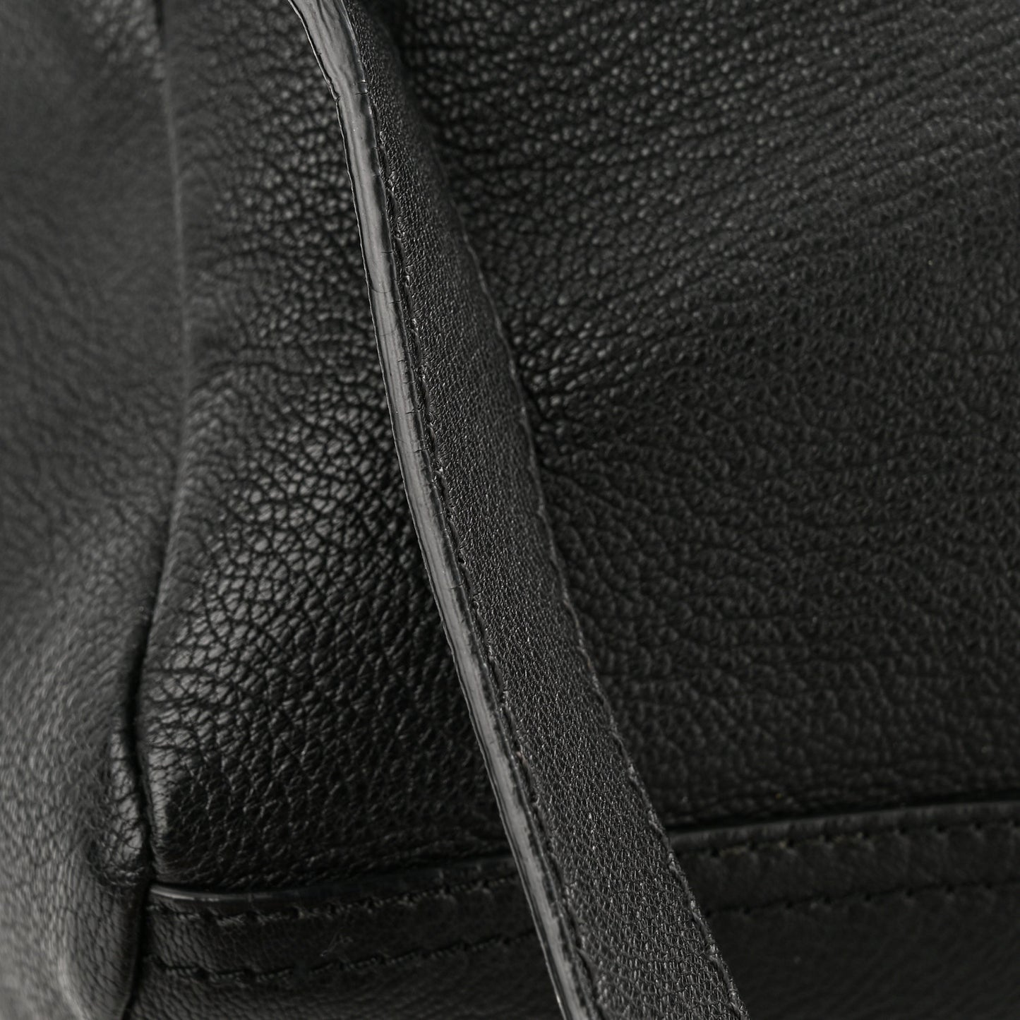 Sugar Goatskin Medium Pandora Black