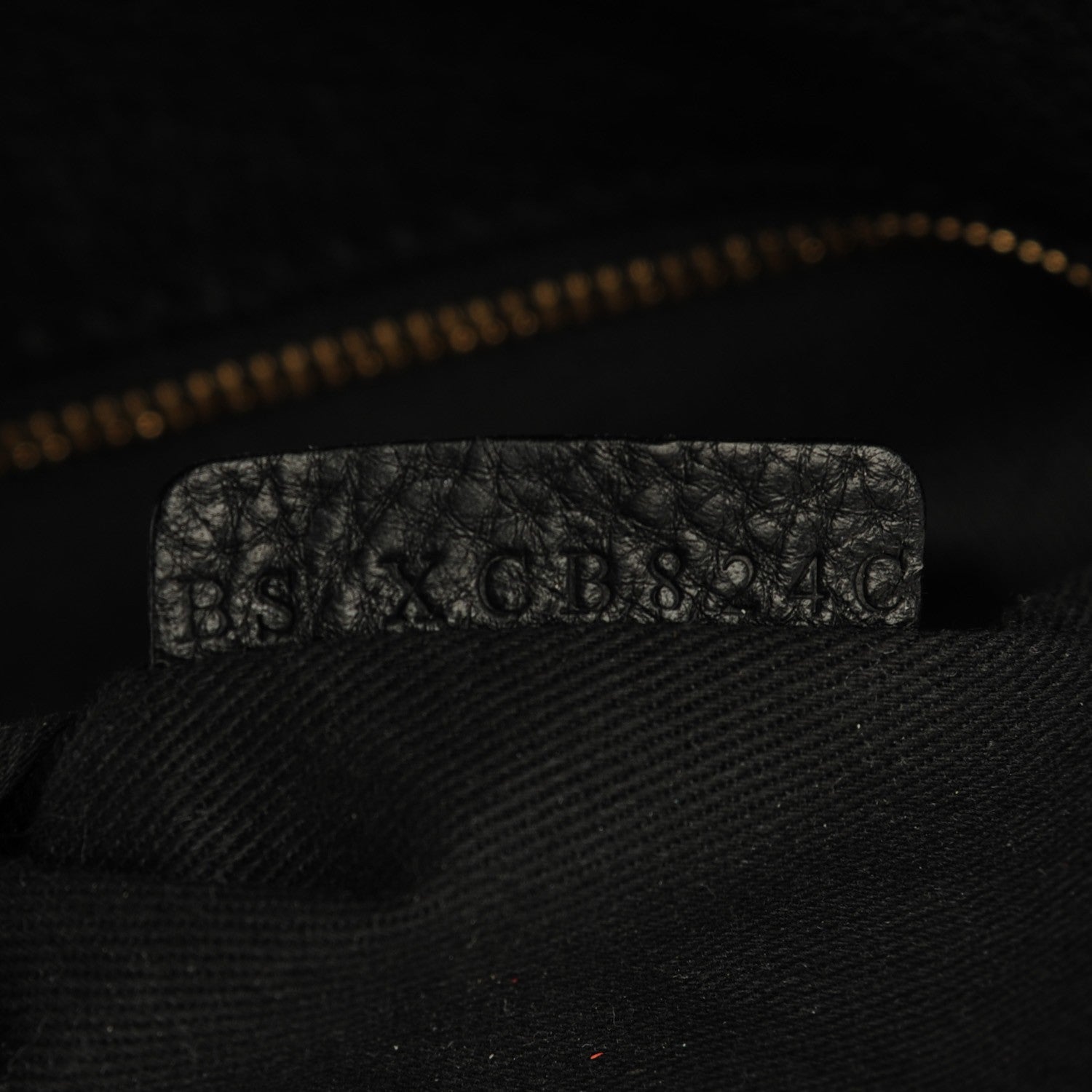 Valentino Garavani Patent Large Histoire Black 6 of 8