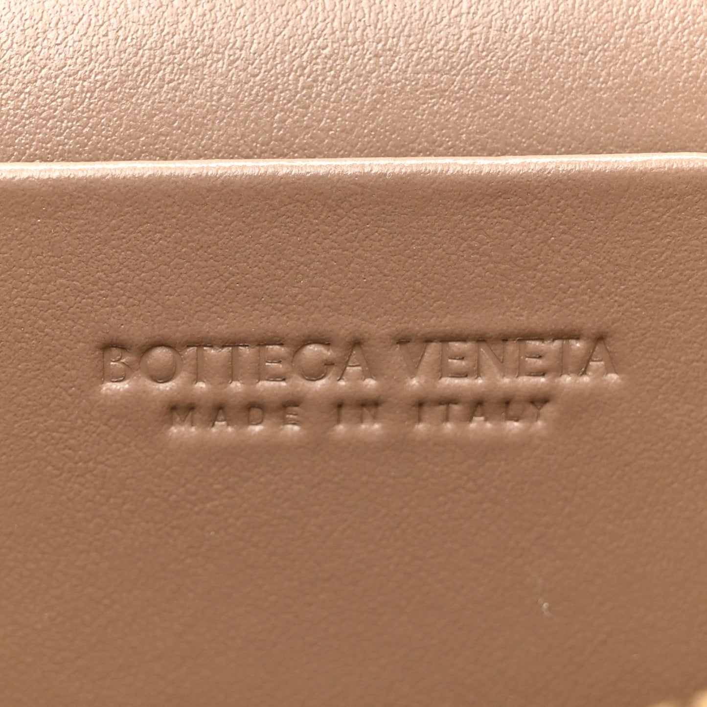 Calfskin Intrecciato Bang Bang Vanity Case Pinecone
