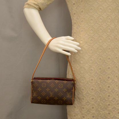 Louis Vuitton Monogram Recital 2 of 7