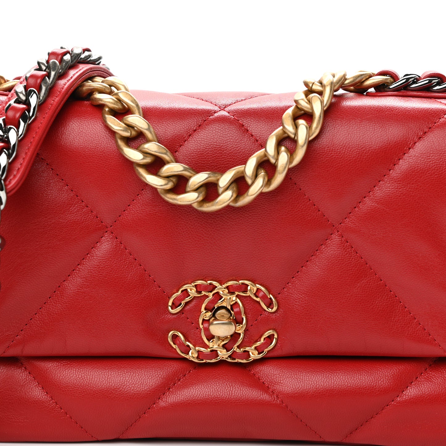 Lambskin Quilted Medium Chanel 19 Flap Red