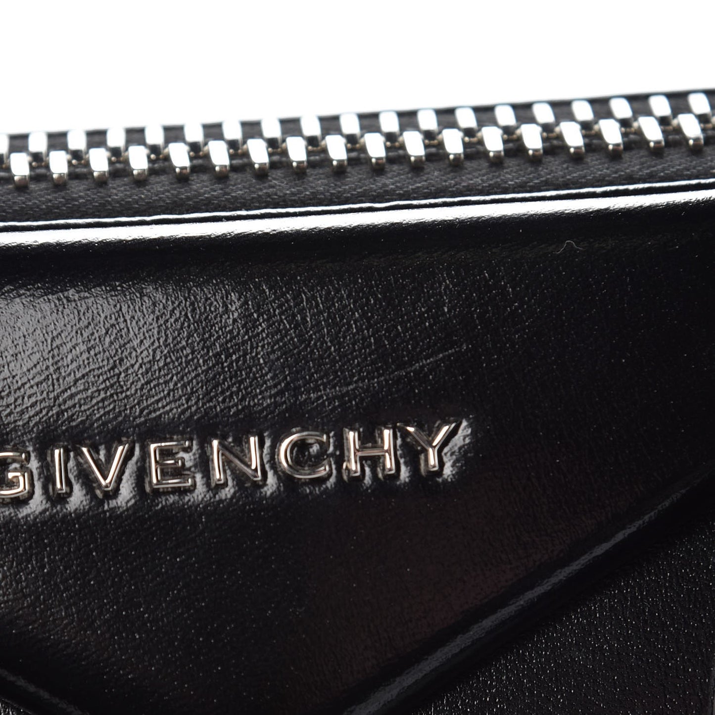 Shiny Lord Calfskin Small Antigona Black