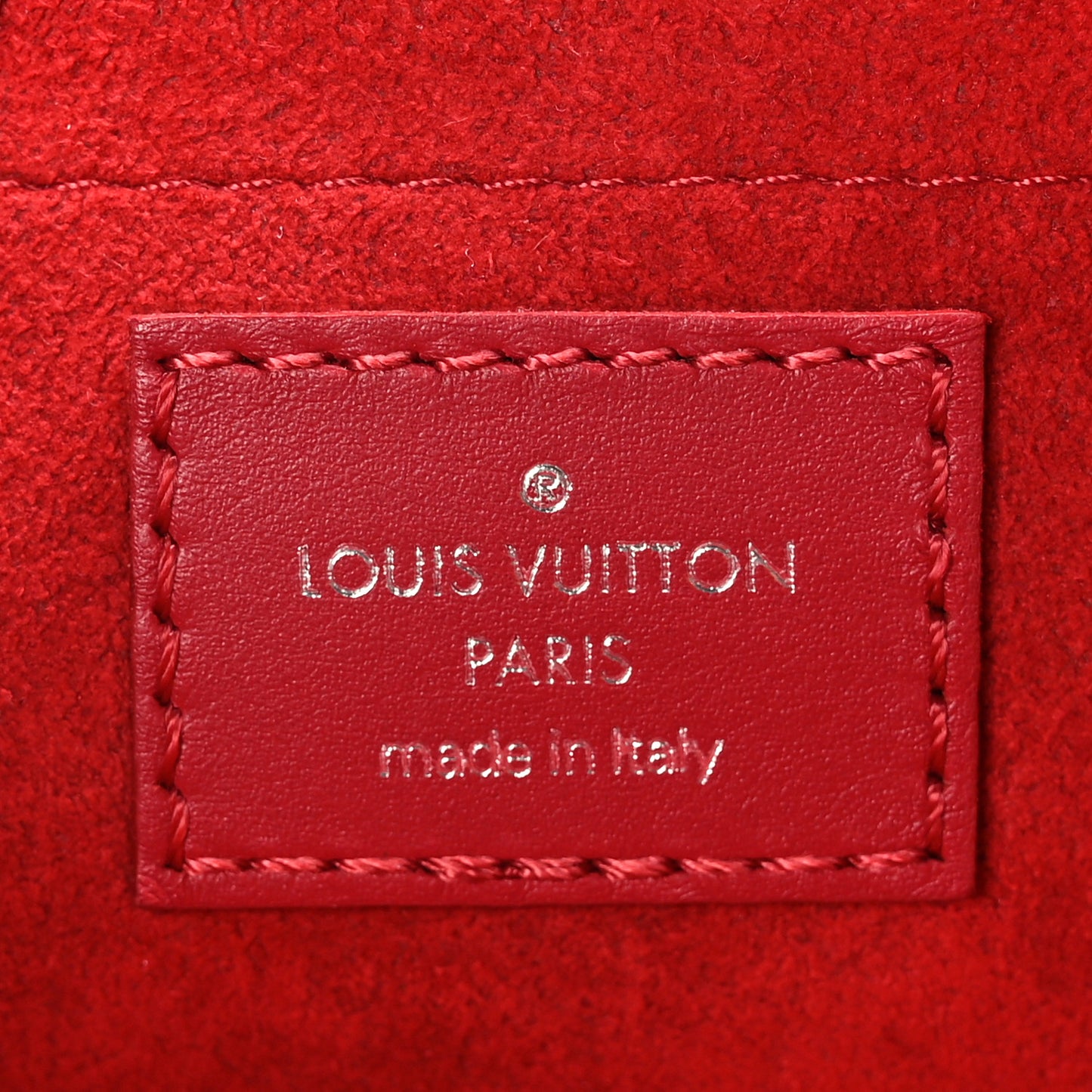 Calfskin New Wave Chain PM Scarlet