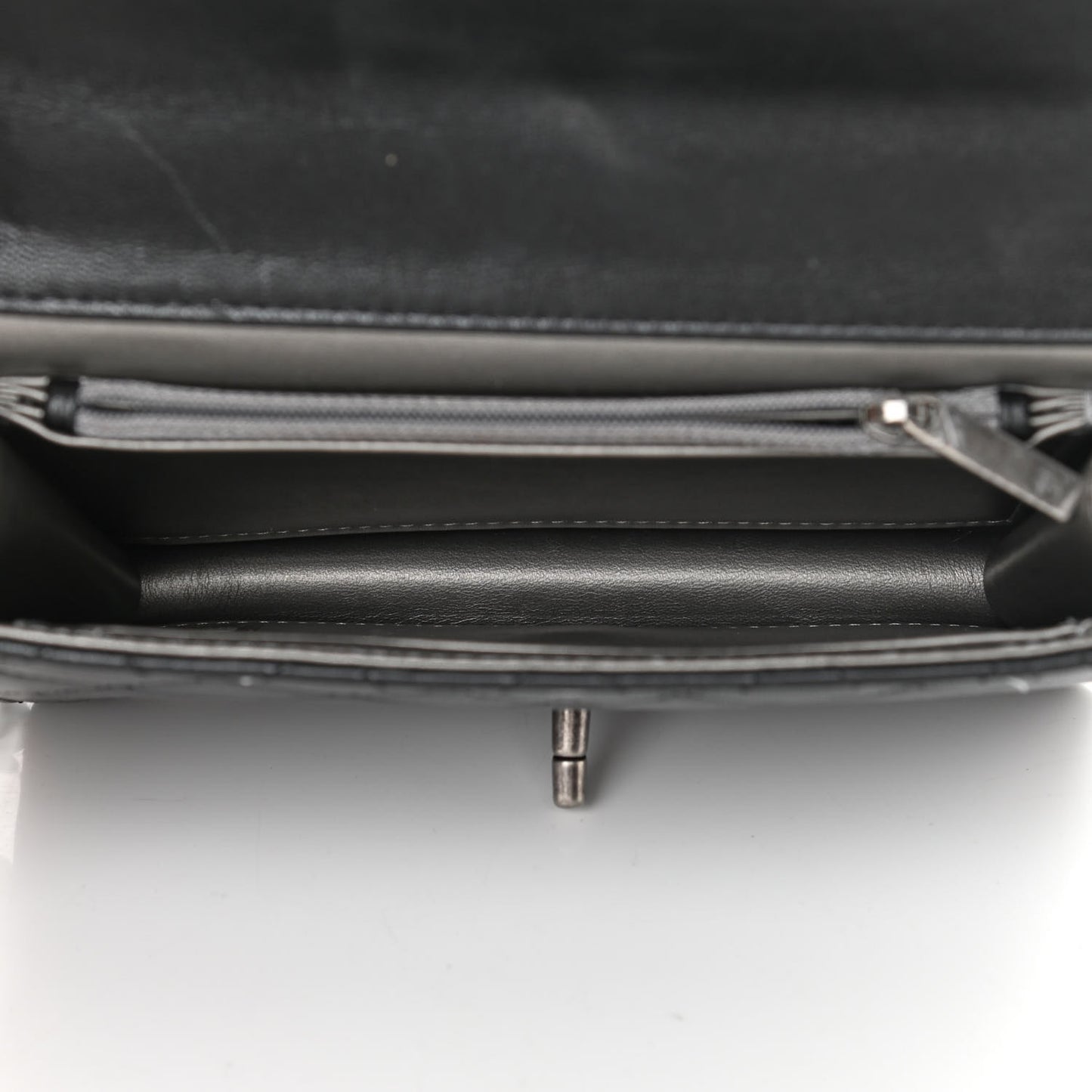 Goatskin Quilted Logo Small Chic Flap Black