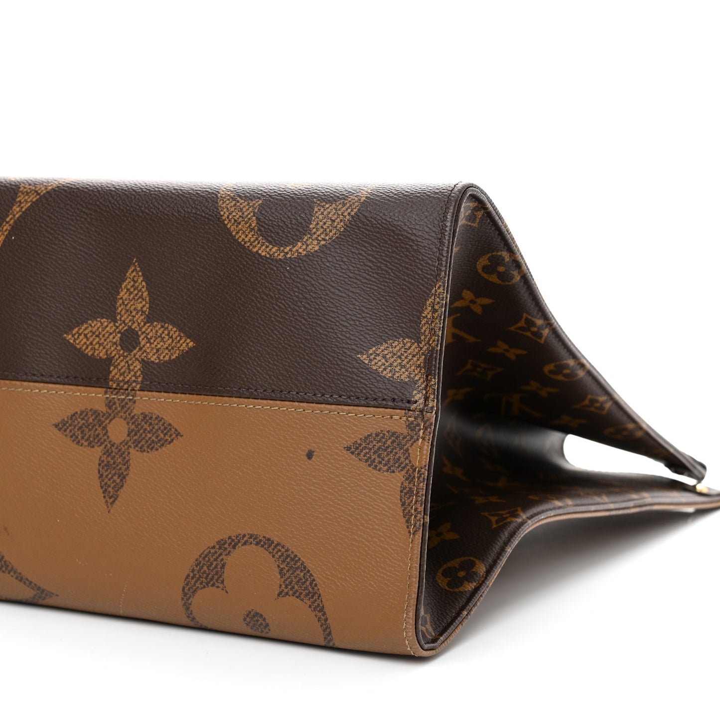 Reverse Monogram Giant Onthego GM