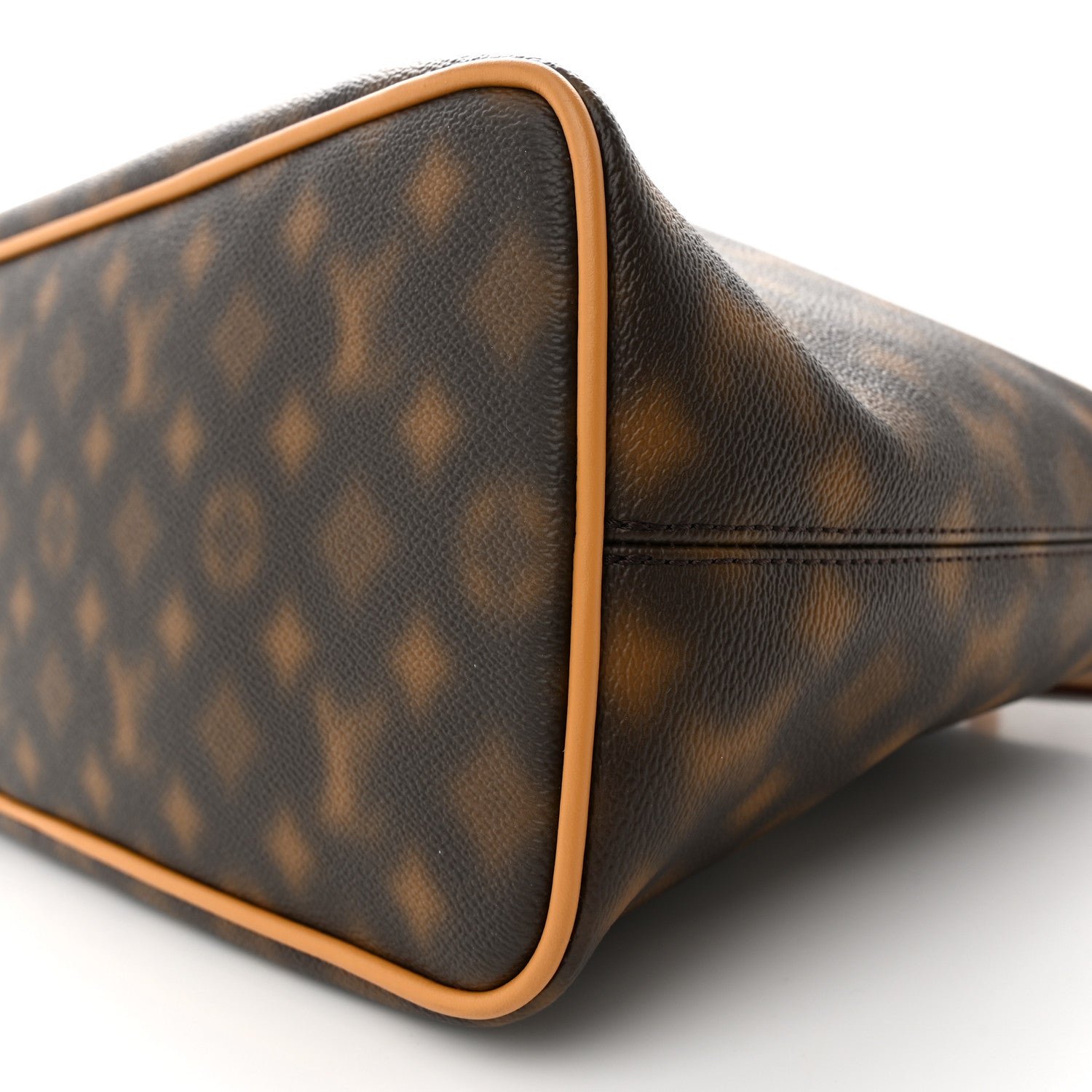 Louis Vuitton Monogram Blurry Neo Lockit 9 of 9