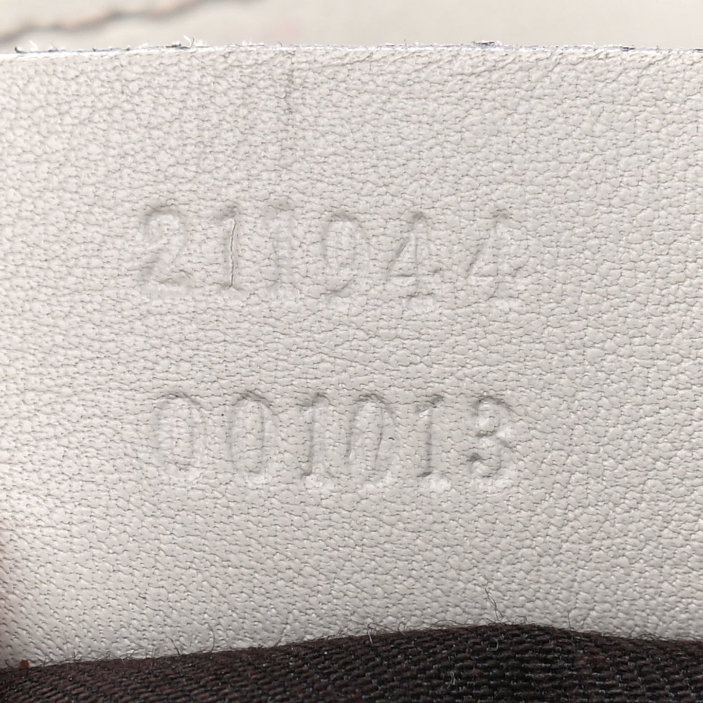 Monogram Medium Sukey Tote Off White