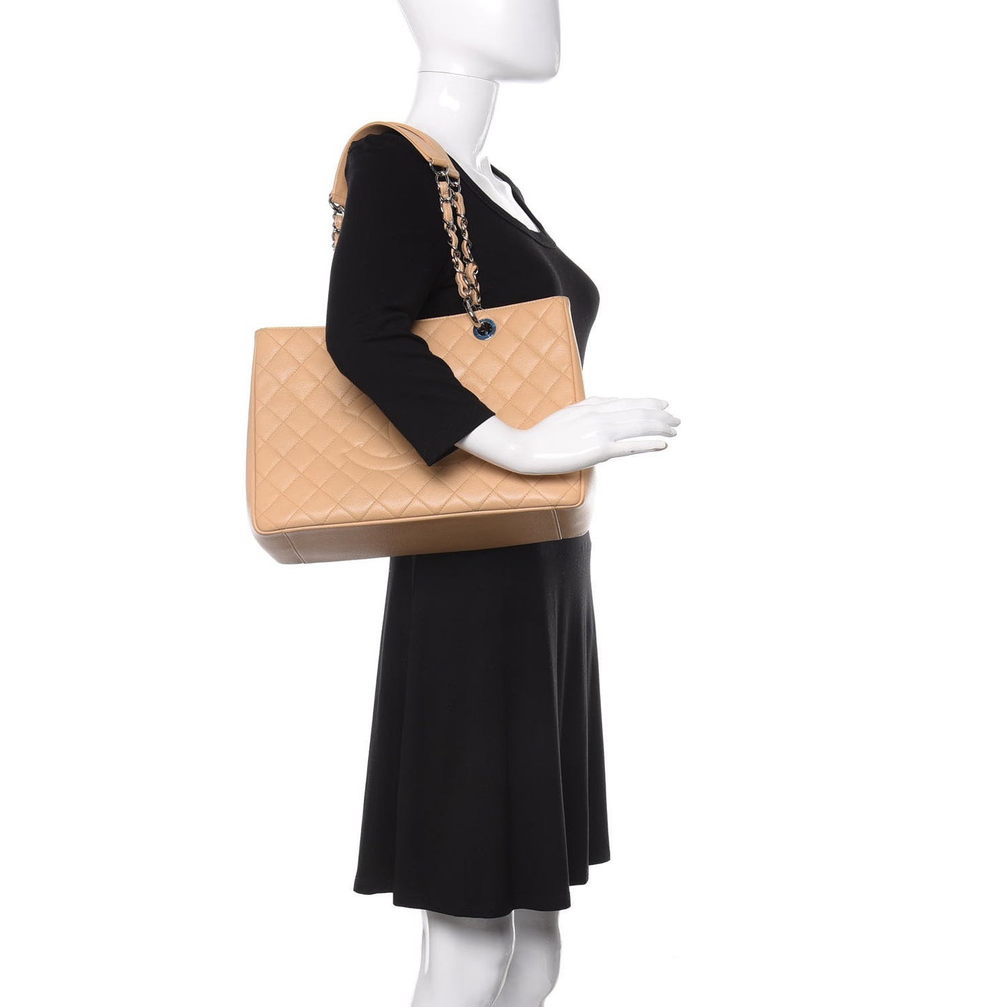 Caviar Quilted Grand Shopping Tote GST Beige Clair