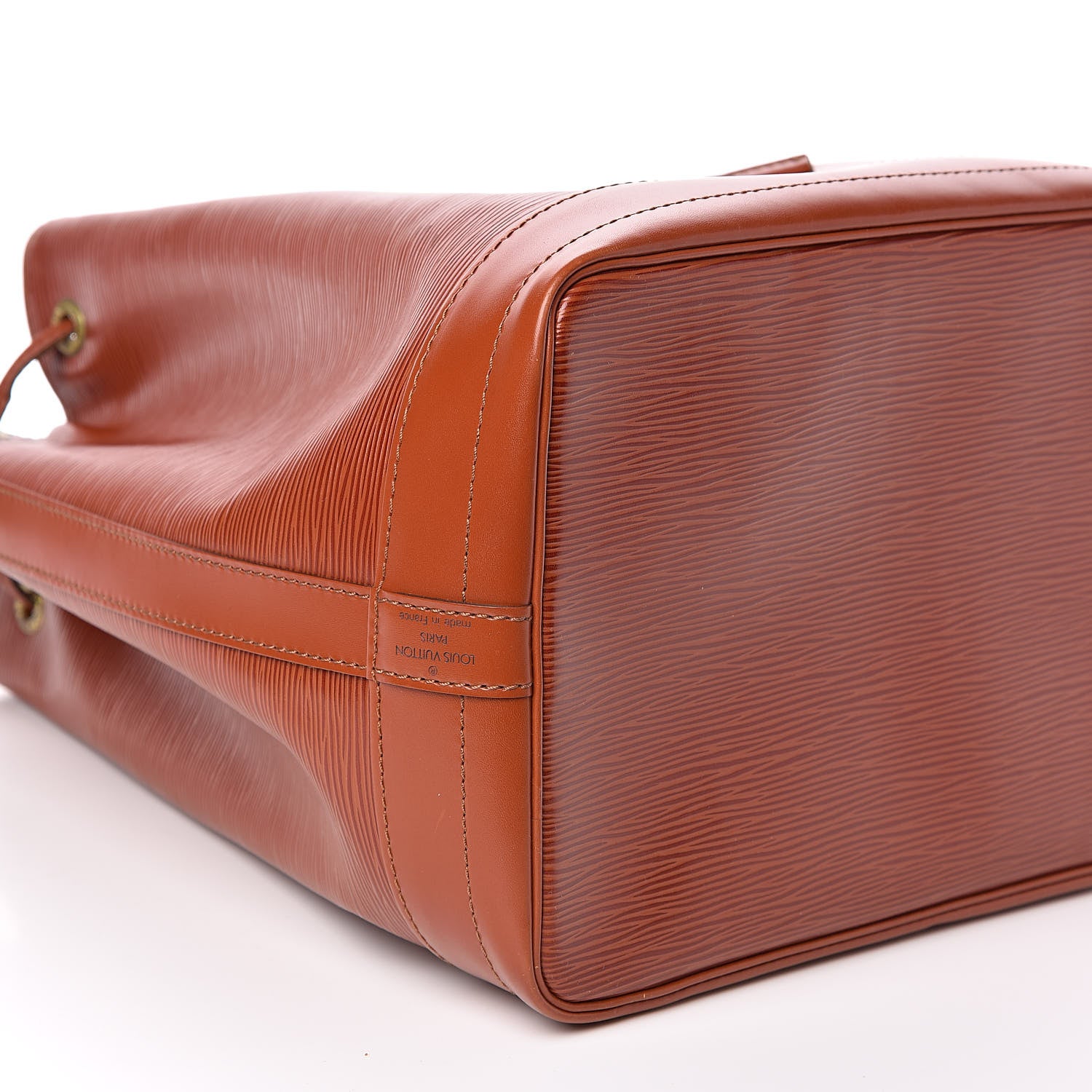 Louis Vuitton Epi Noe Kenyan Fawn 6 of 11