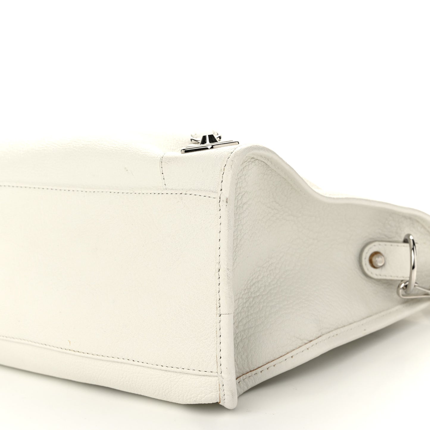 Chevre Silver Metallic Edge Hardware City White