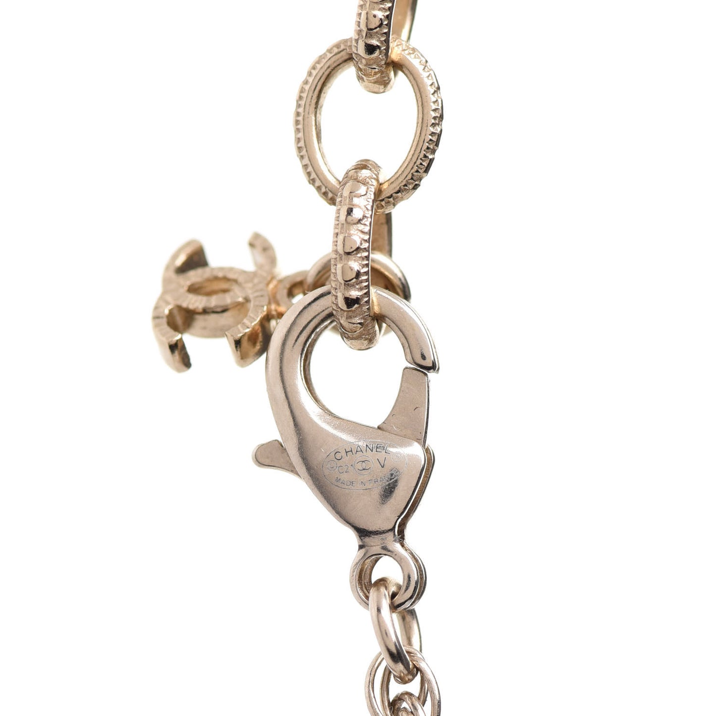 Pearl CC Round Pendant Necklace Gold