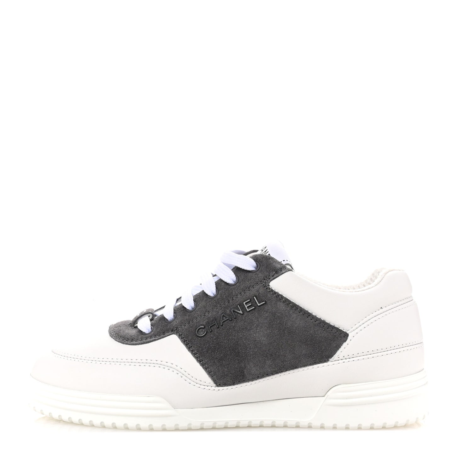 Calfskin Suede Calfskin Logo Womens Sneakers 35 White Gray