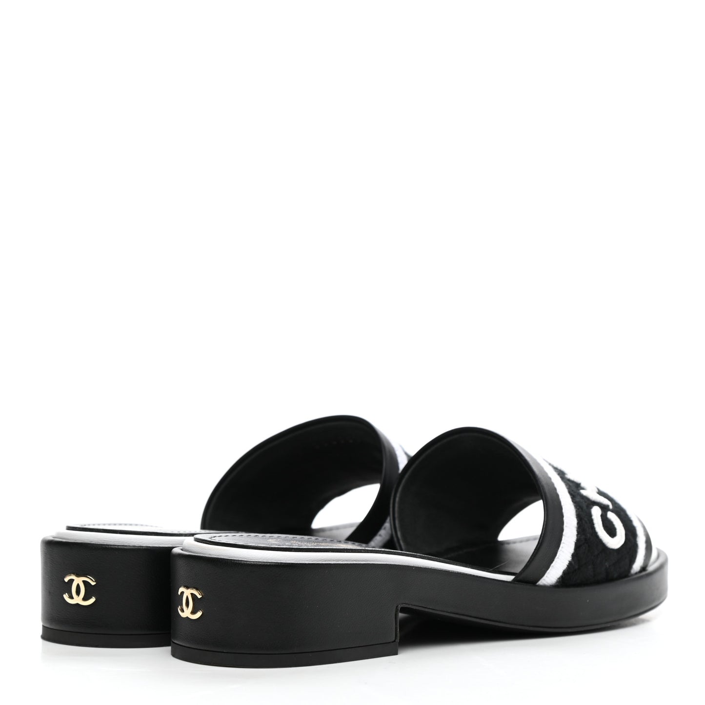 Lambskin Embroidered CC Mule Sandal 36 Black White