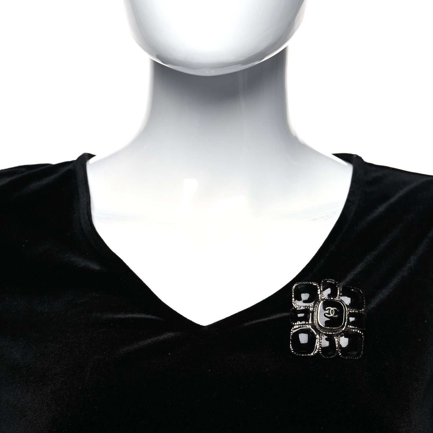 Chanel Gripoixl CC Brooch Black 2 of 4