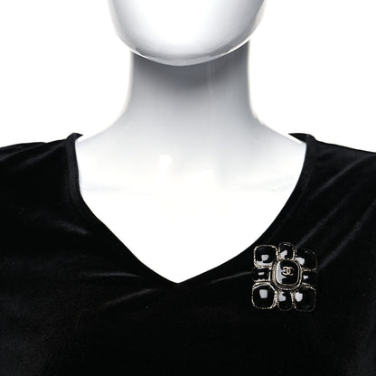 Chanel Gripoixl CC Brooch Black 2 of 4