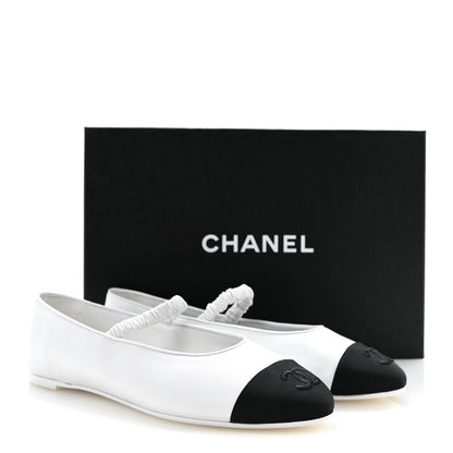 Chanel Lambskin Knit Grosgrain Cap Toe CC Ballerina Flats With Leg Warmers 38.5 White Black 11 of 11