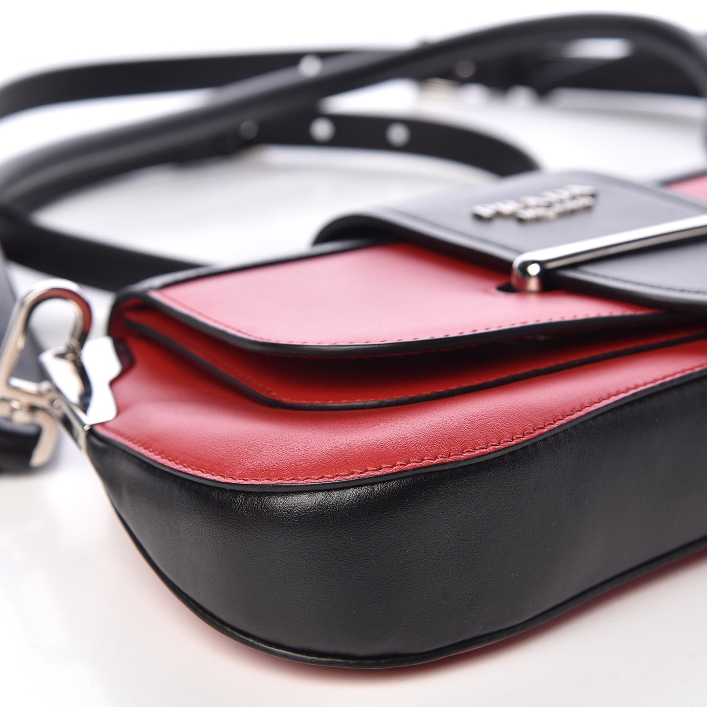 City Calfskin Sidonie Shoulder Bag Rosso Black