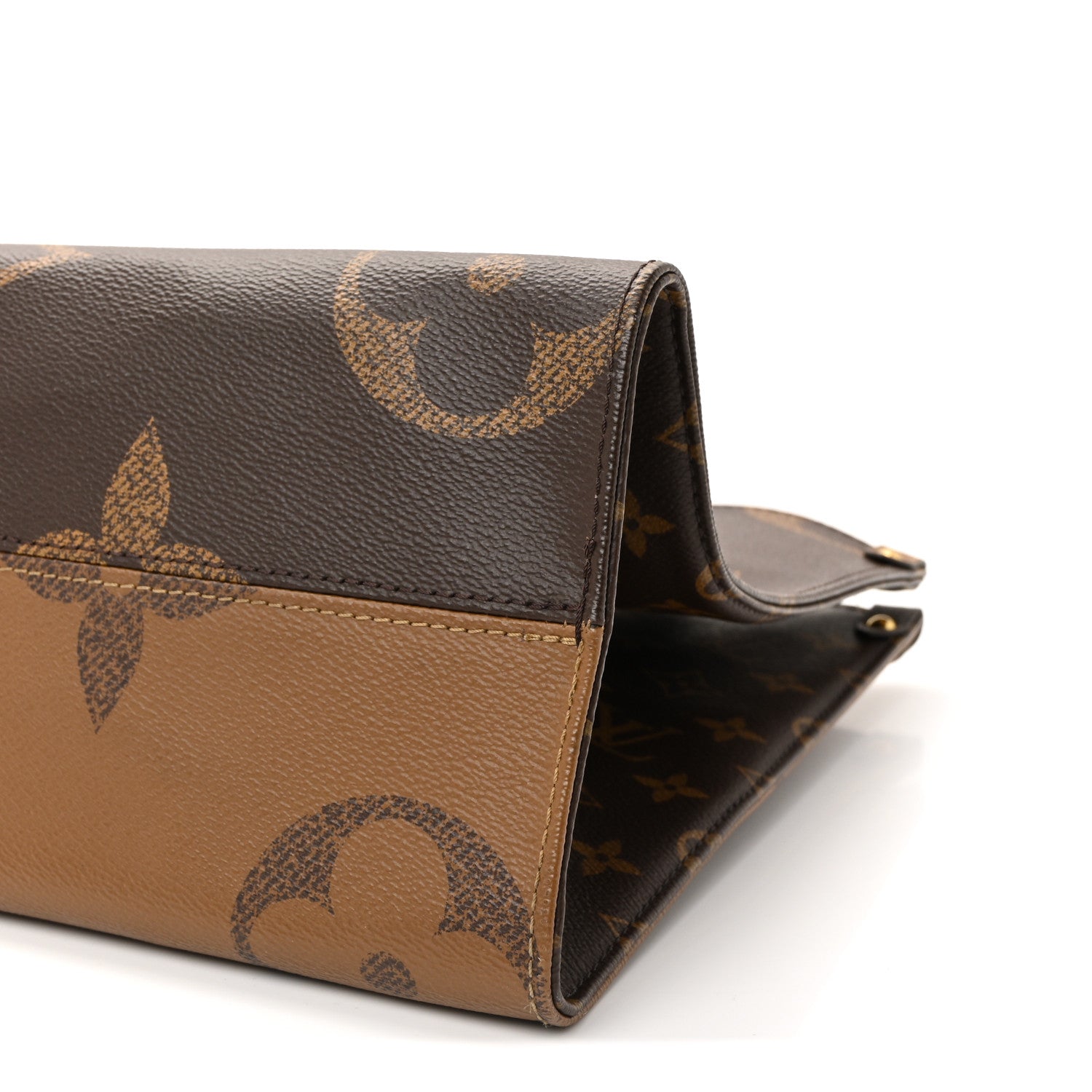 Louis Vuitton Reverse Monogram Giant Onthego MM 9 of 9