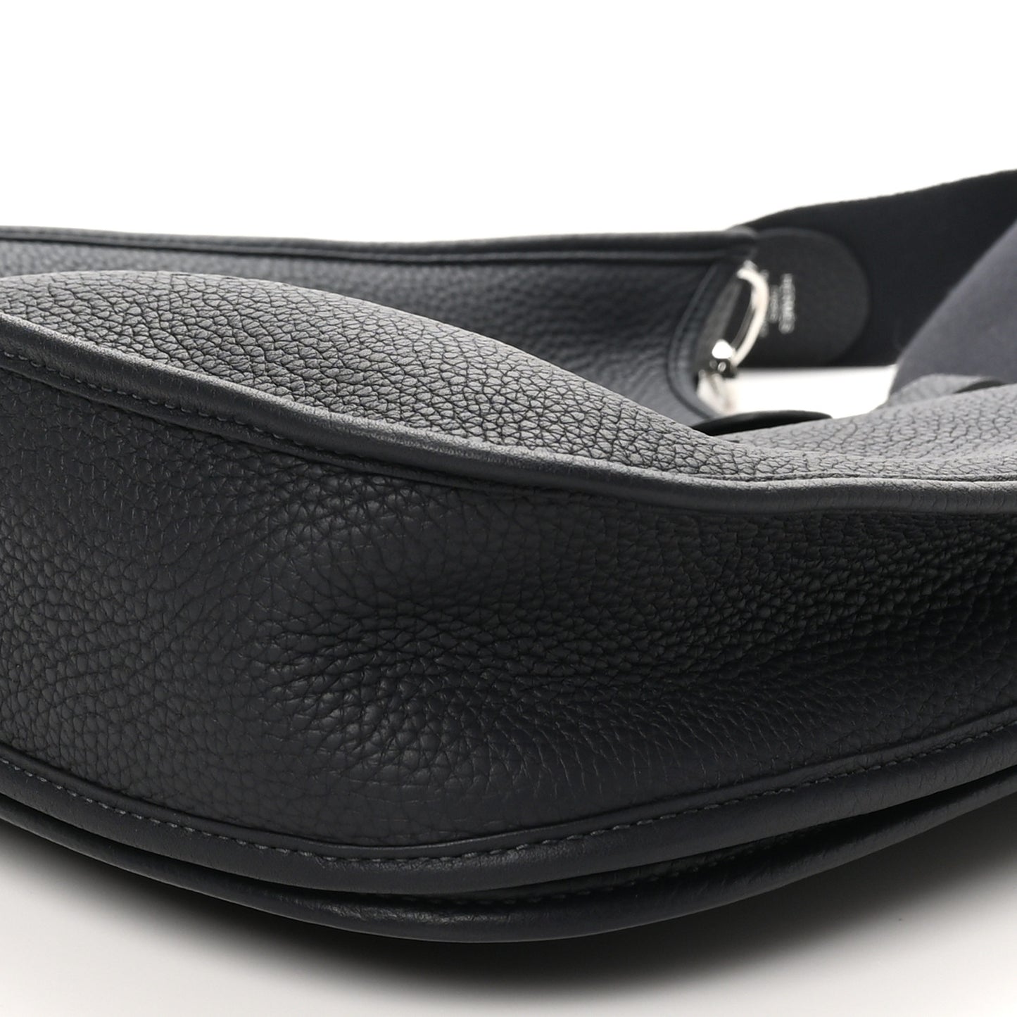 Taurillon Clemence Evelyne III PM Caban