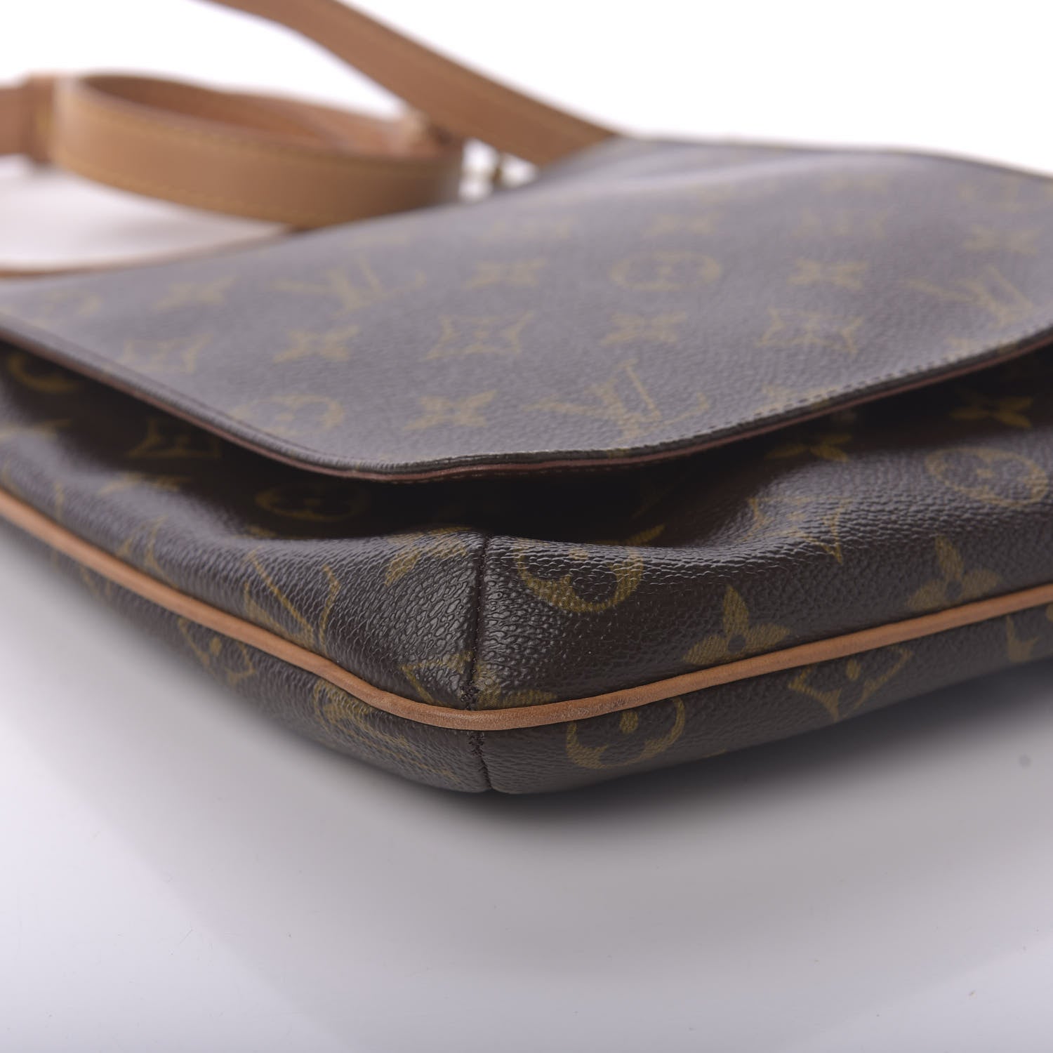 Louis Vuitton Monogram Musette Salsa 6 of 9