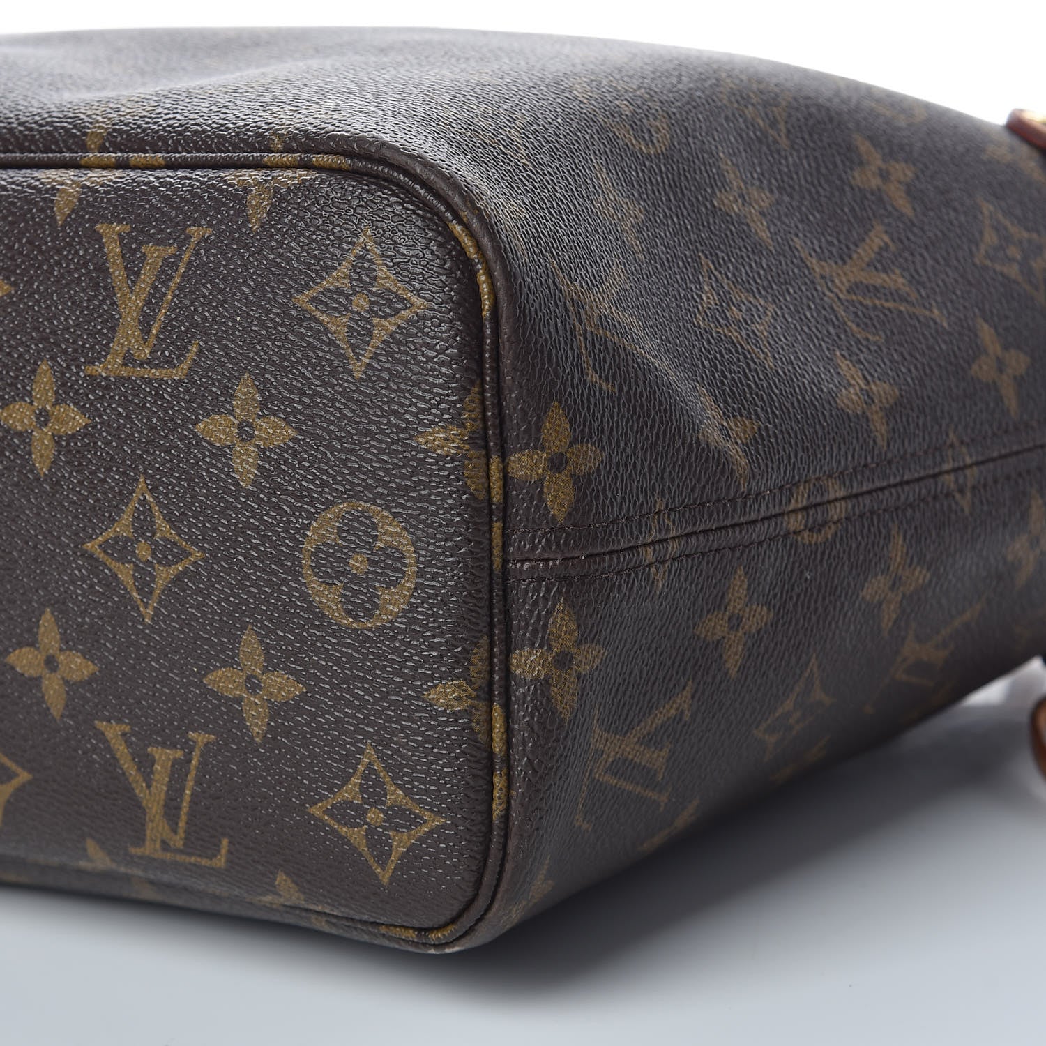 Louis Vuitton Monogram Neverfull PM 19 of 23