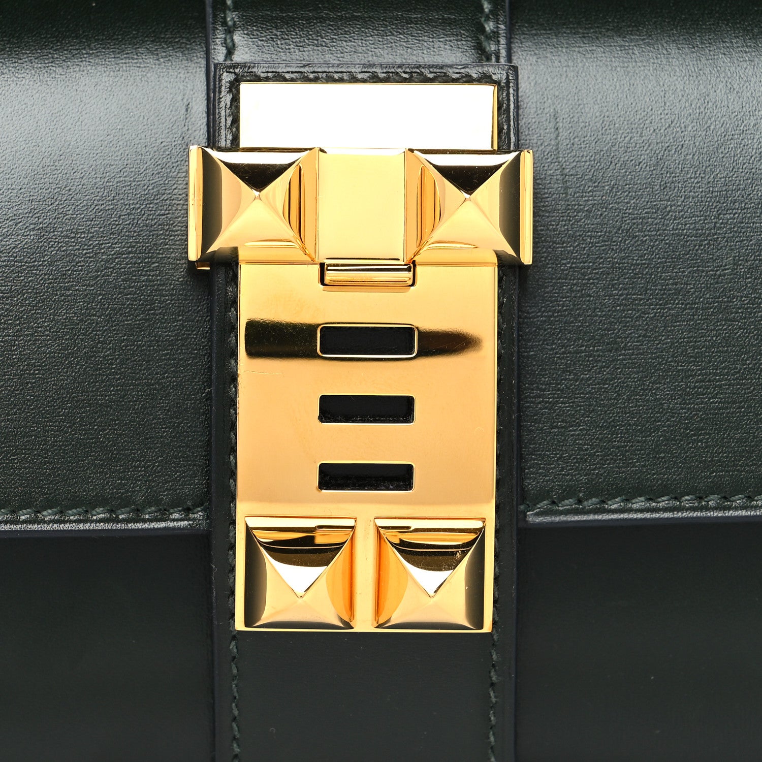 Hermes Tadelakt Medor 23 Clutch Vert Fonce 8 of 10