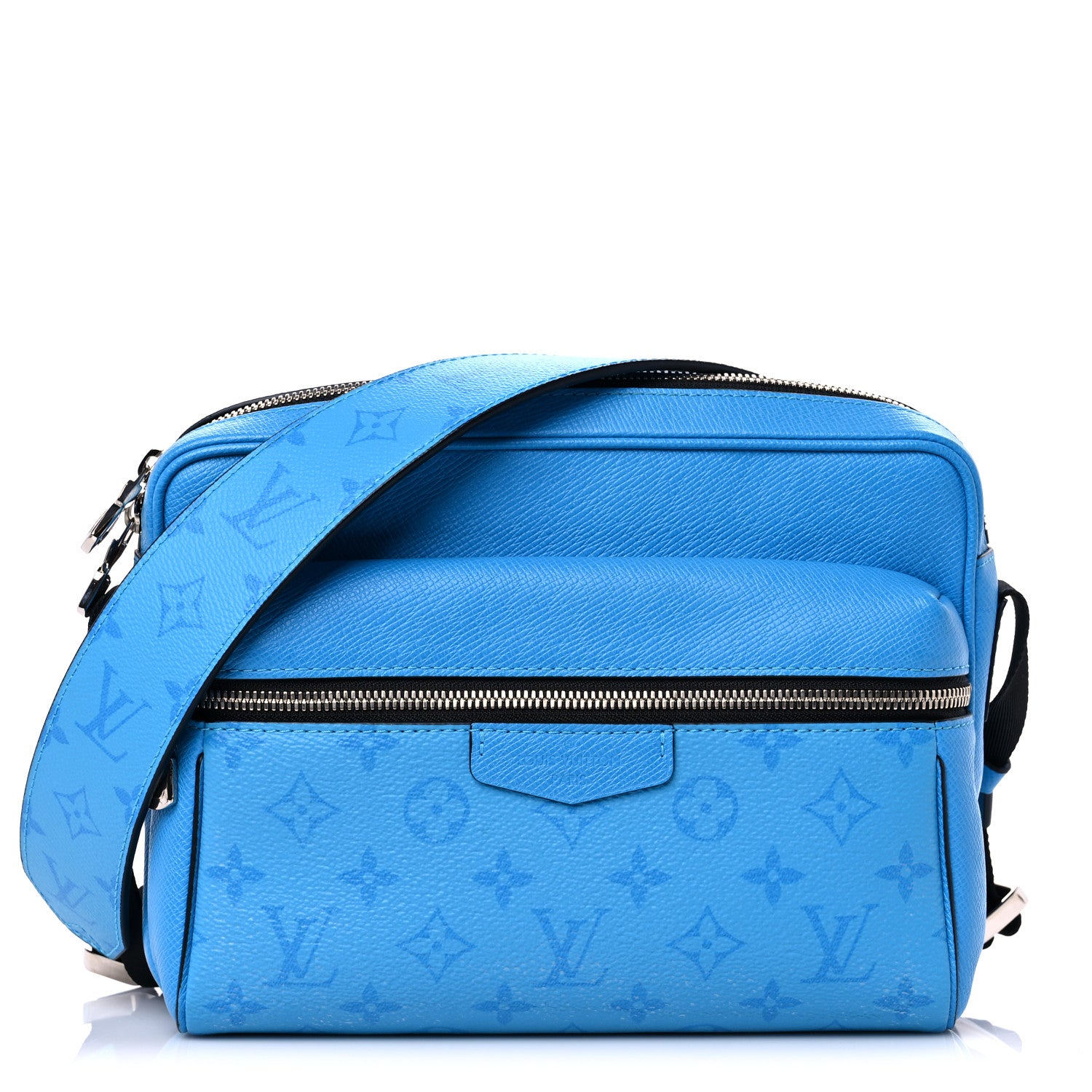 Louis Vuitton Taigarama Outdoor Messenger Blue Lagoon 1 of 11