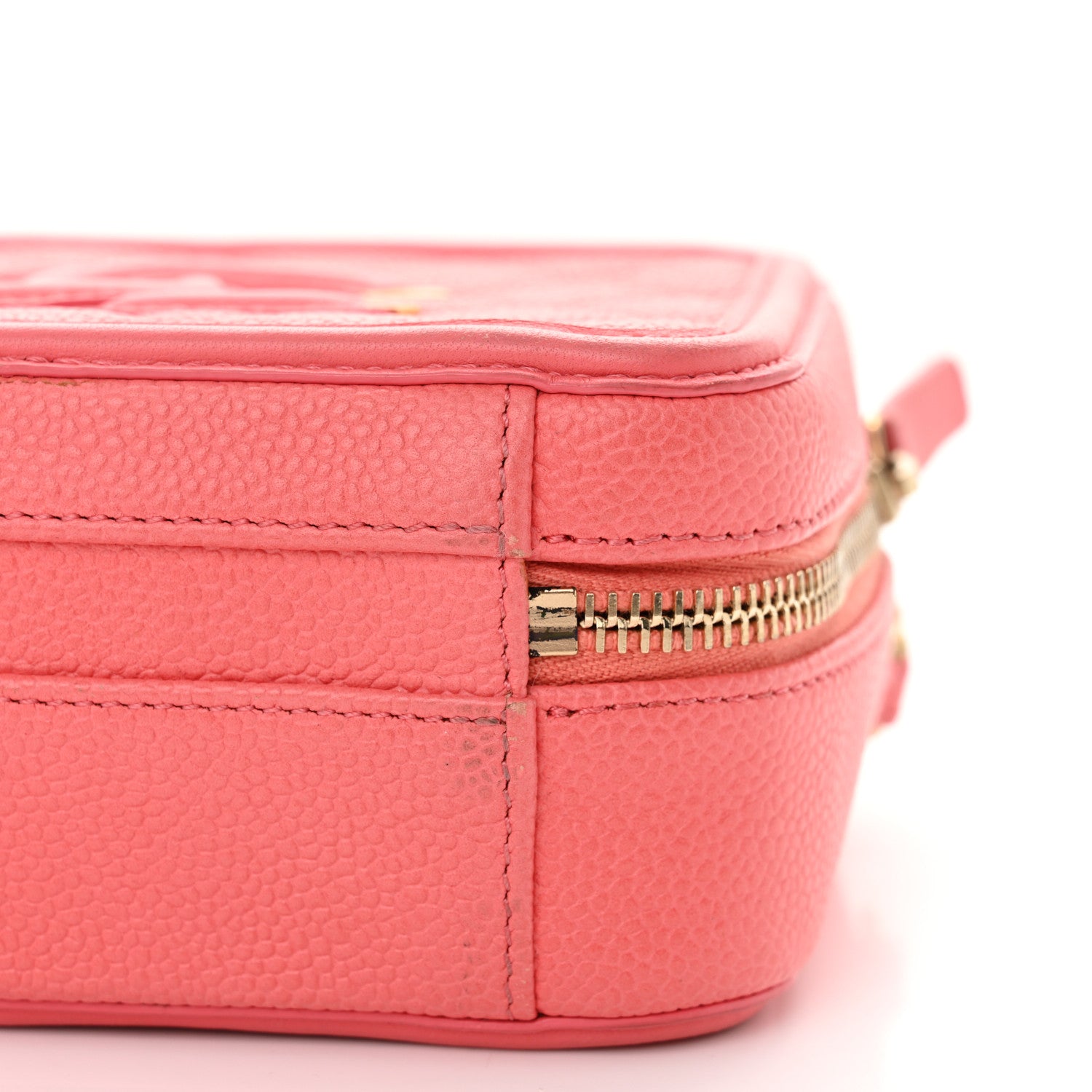 Chanel Caviar Quilted Small CC Filigree Vanity Case Coral 17 of 18