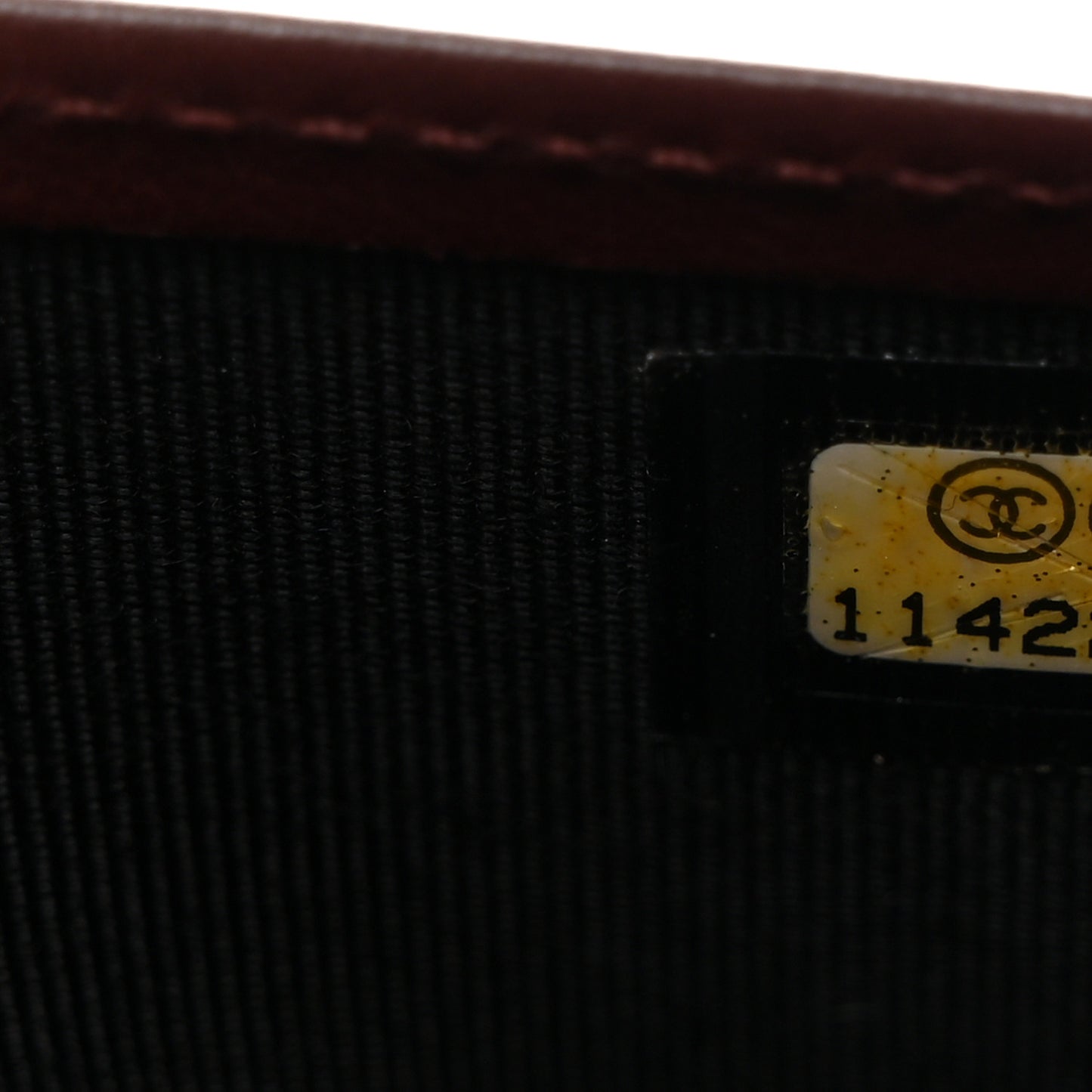 Goatskin Quitled Yen Wallet Black