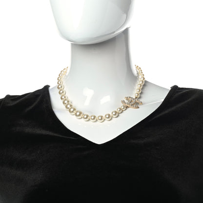 Chanel Pearl CC 100th Anniversary Necklace Light Gold 2 of 5
