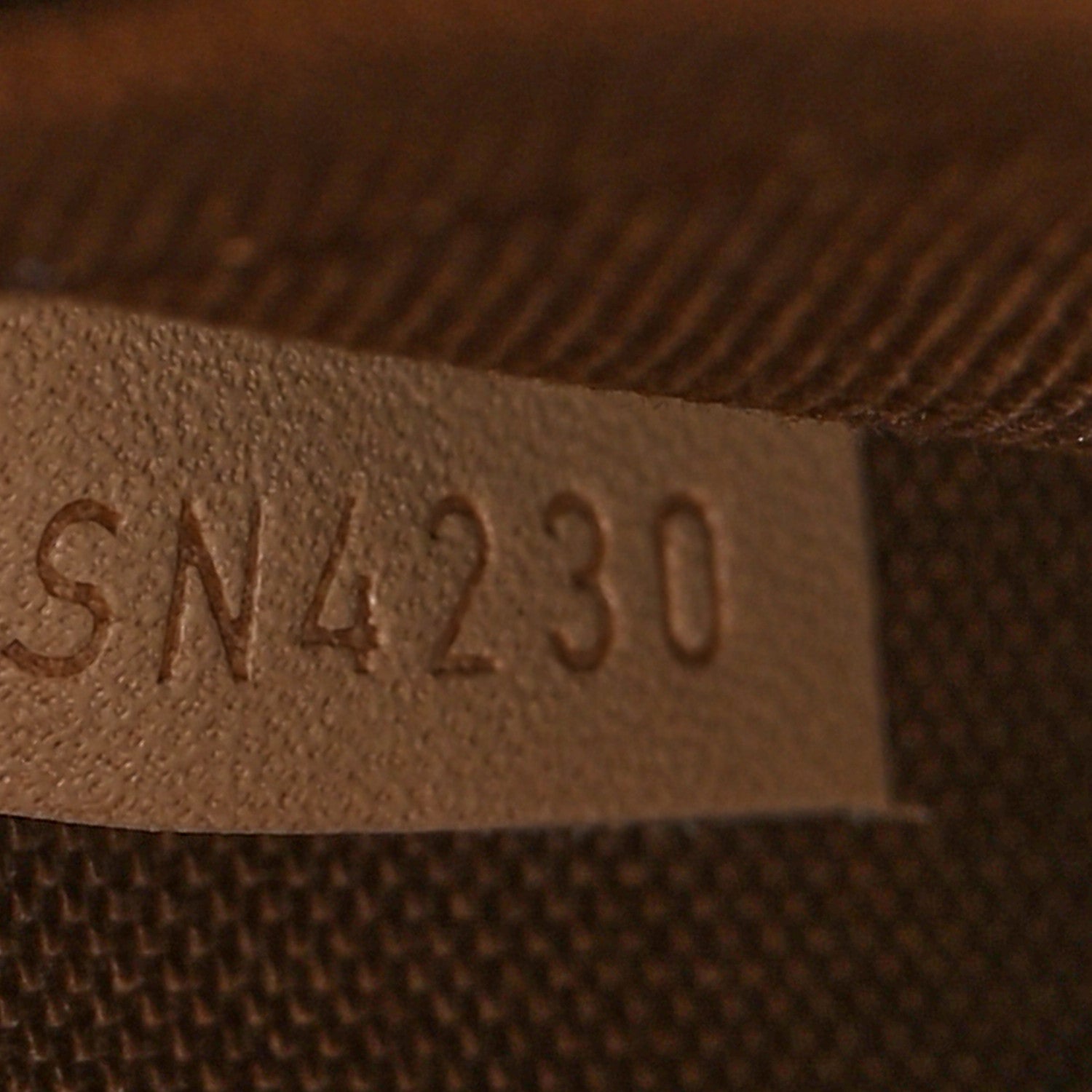 Louis Vuitton Monogram Alma PM 6 of 10