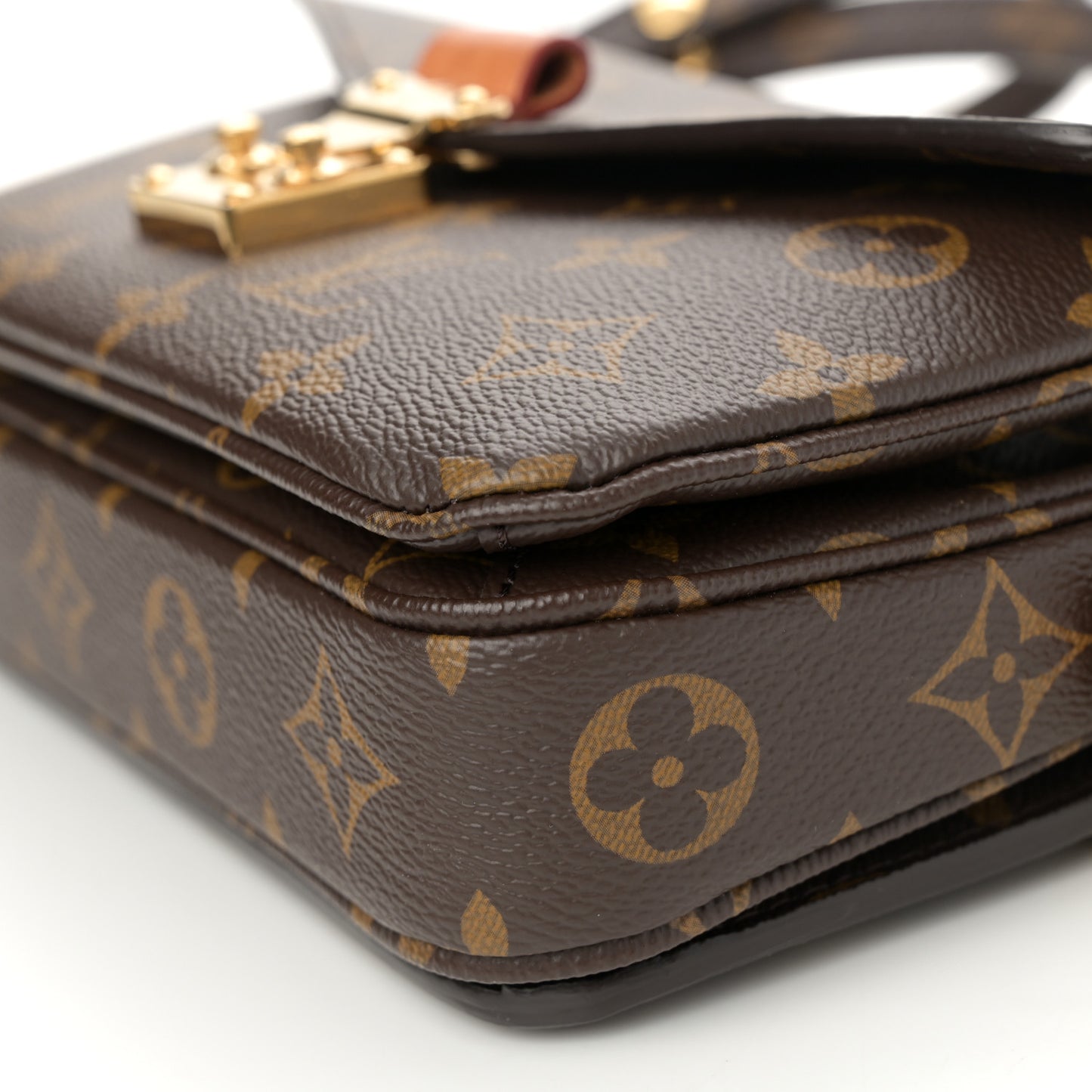 Monogram Pochette Metis East West