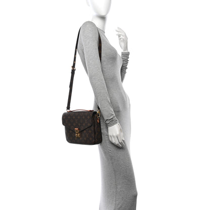 Louis Vuitton Monogram Pochette Metis 2 of 11