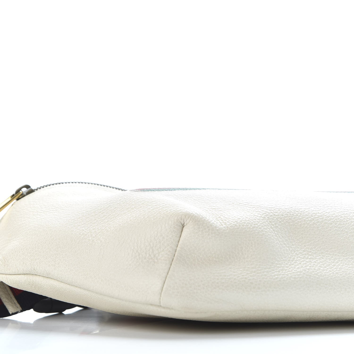 Gucci Grained Calfskin Logo Belt Bag White 7 of 9