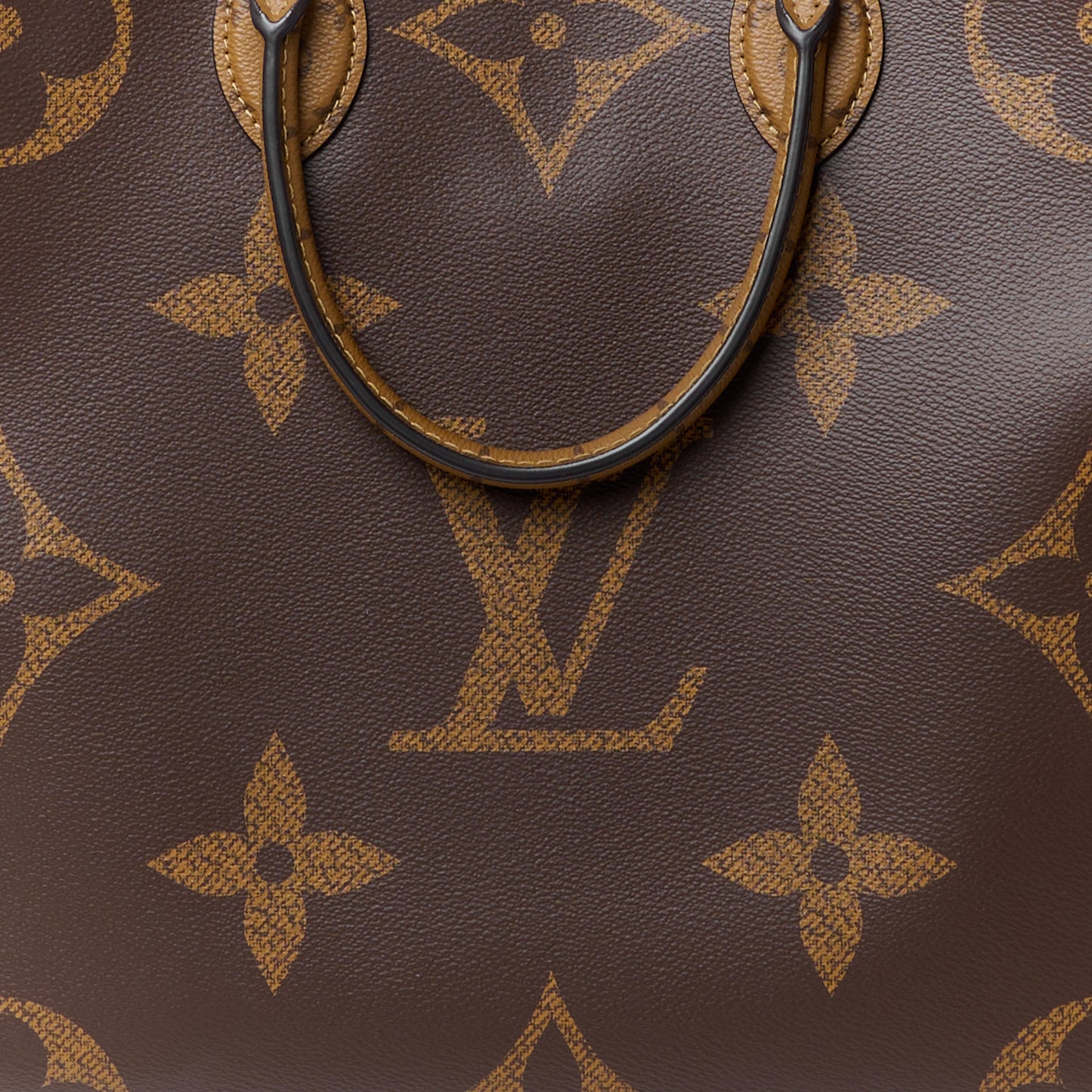 Reverse Monogram Giant Onthego GM