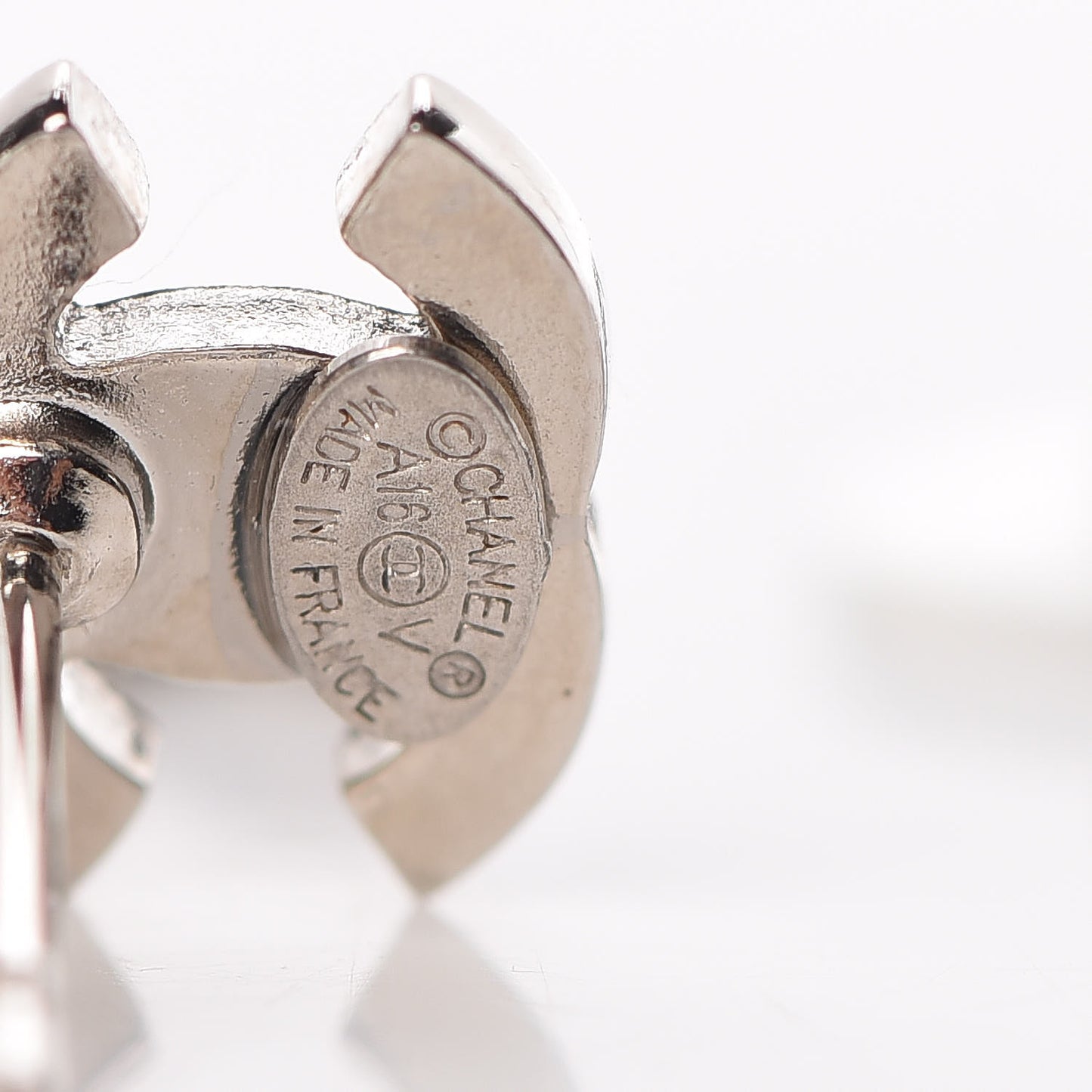 Crystal Pearl CC Drop Earrings Silver Pearly White