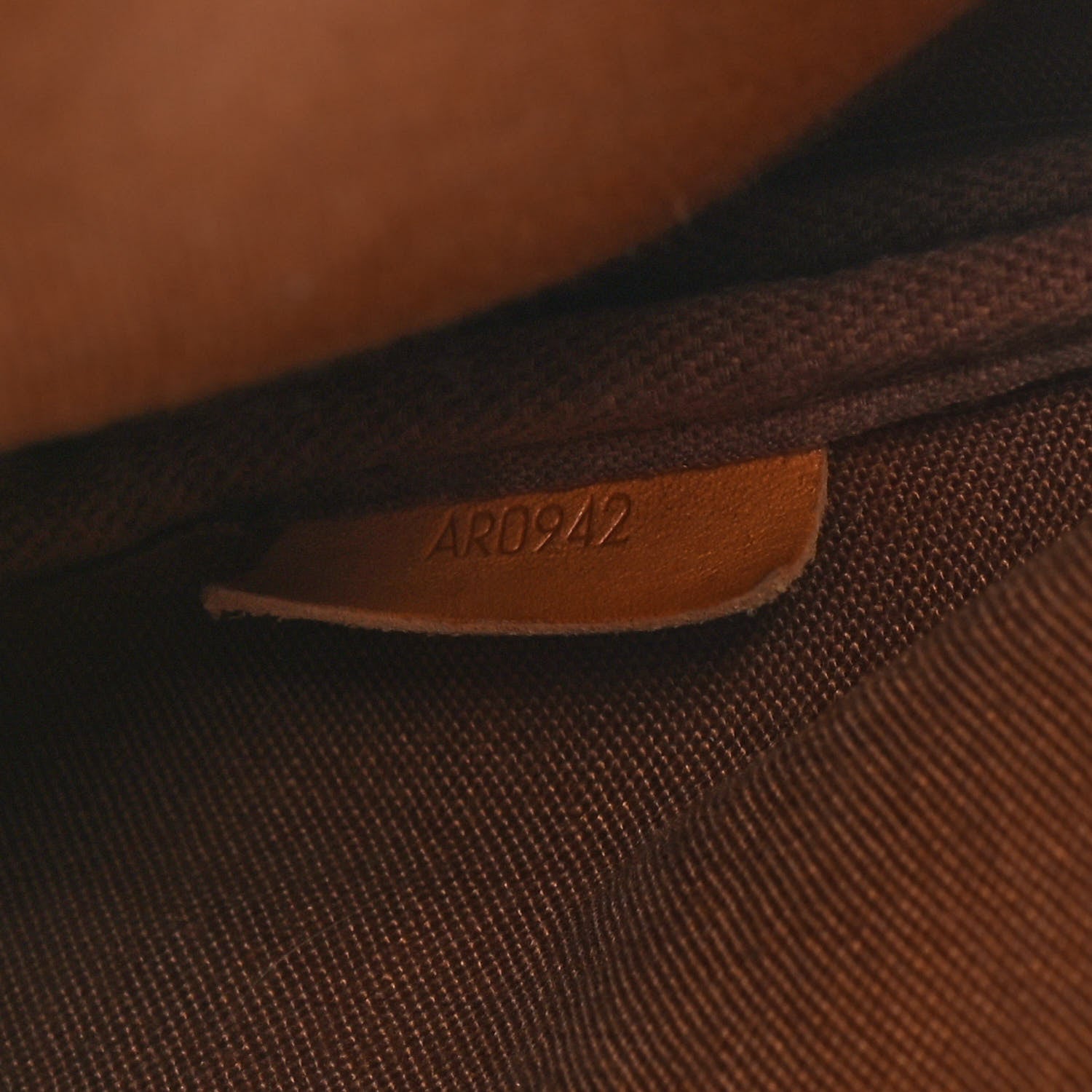 Louis Vuitton Monogram Saumur 30 9 of 13