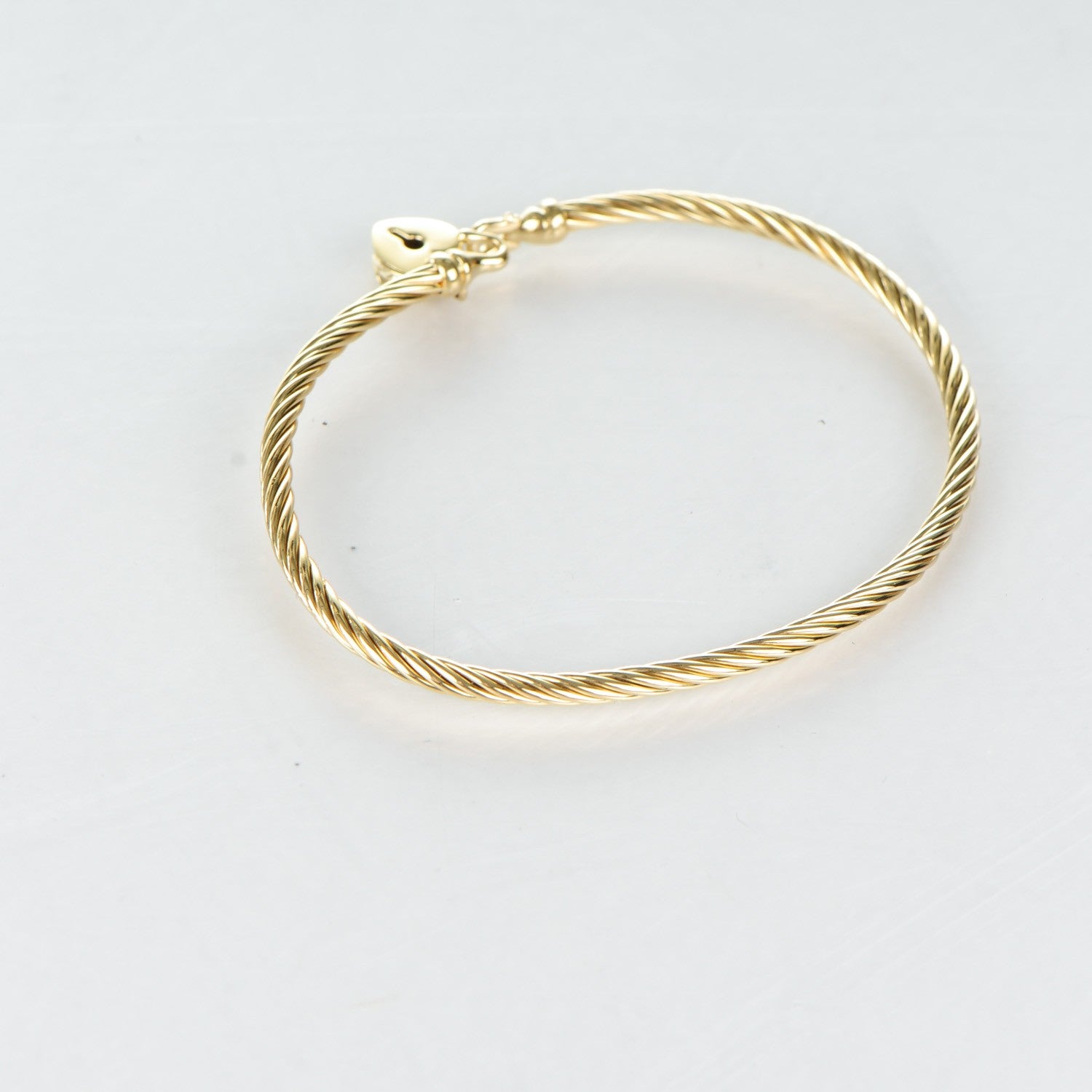 David Yurman 18K Yellow Gold 3mm Cable Collectibles Heart Lock Bracelet 4 of 5