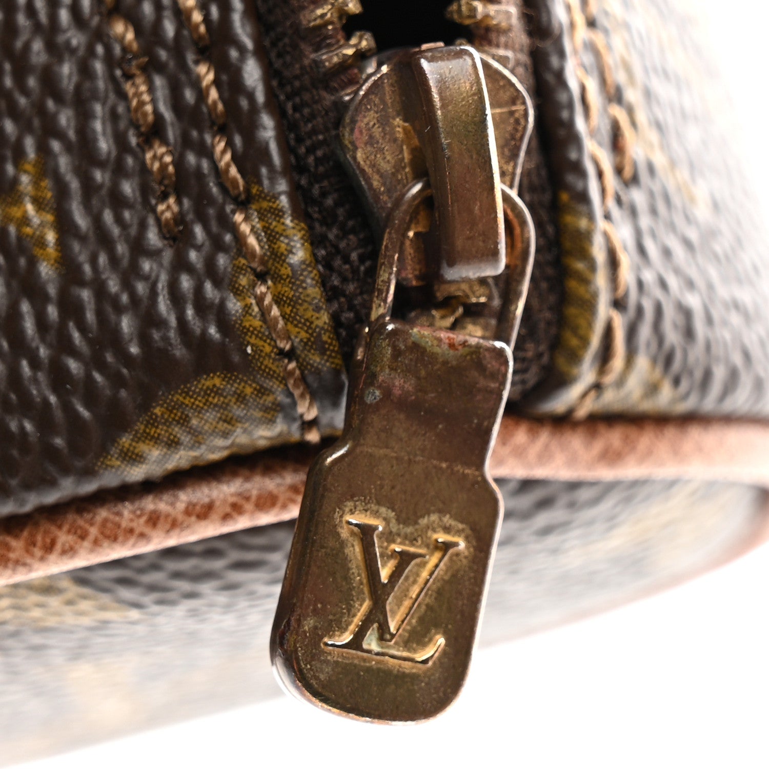 Louis Vuitton Monogram Trousse Ronde 20 Makeup Case 10 of 10