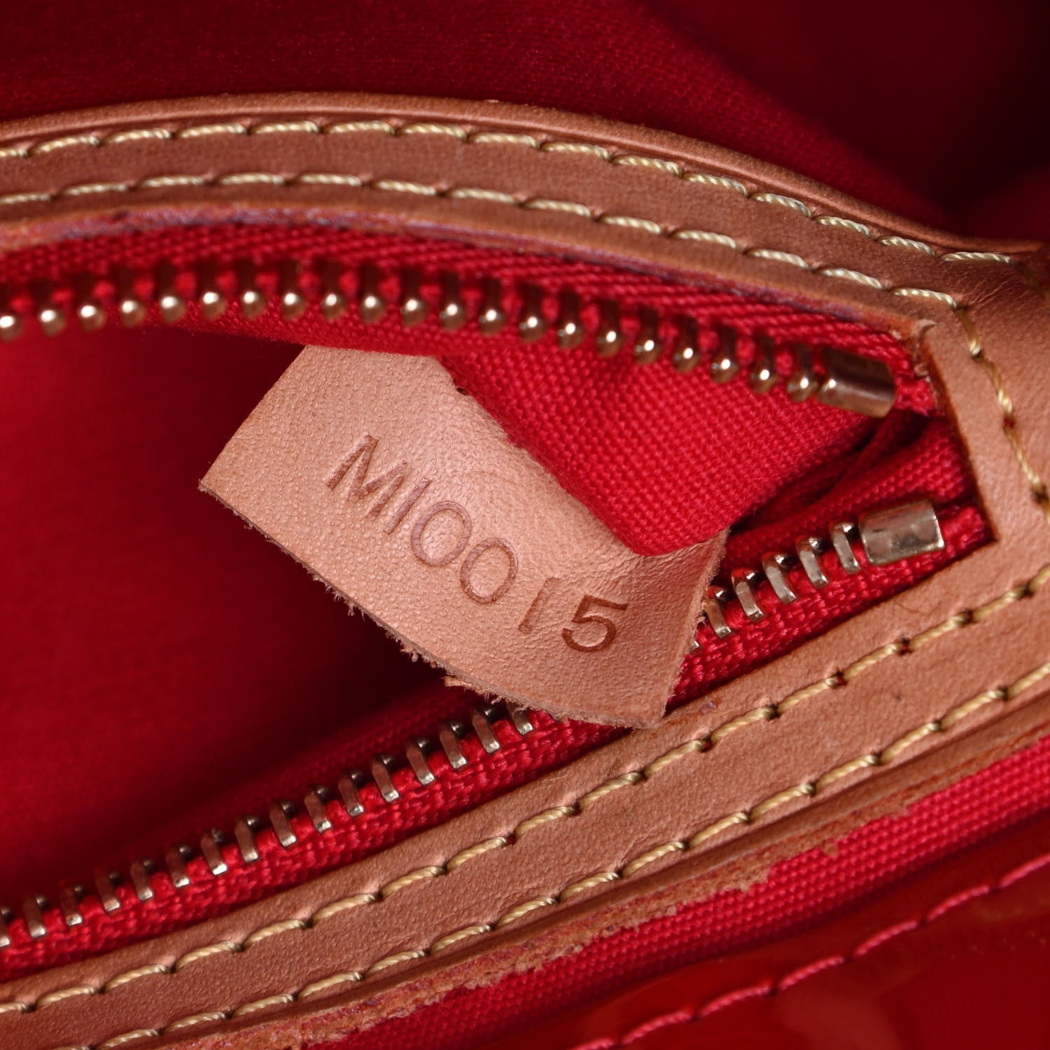Louis Vuitton Vernis Reade PM Rouge 7 of 13