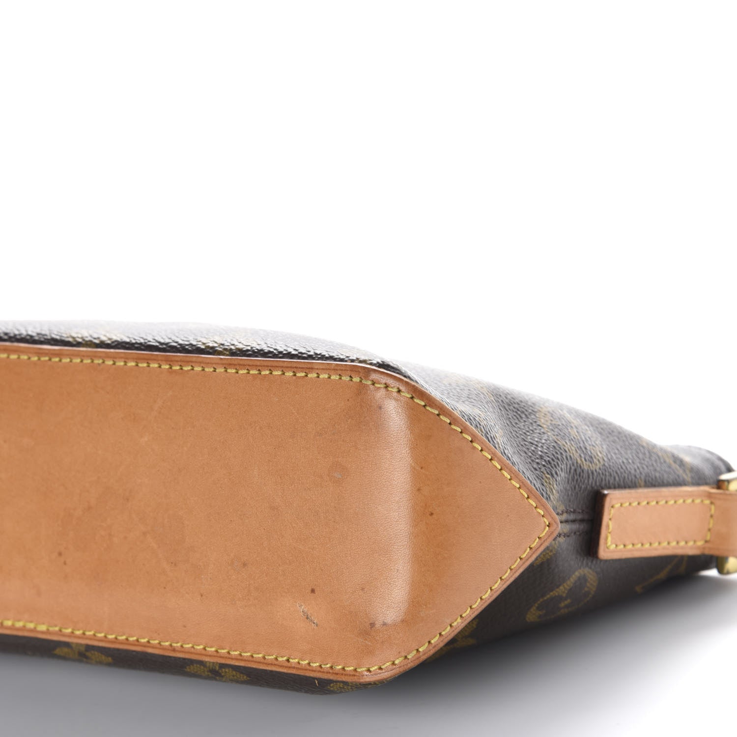 Louis Vuitton Monogram Trotteur 7 of 11