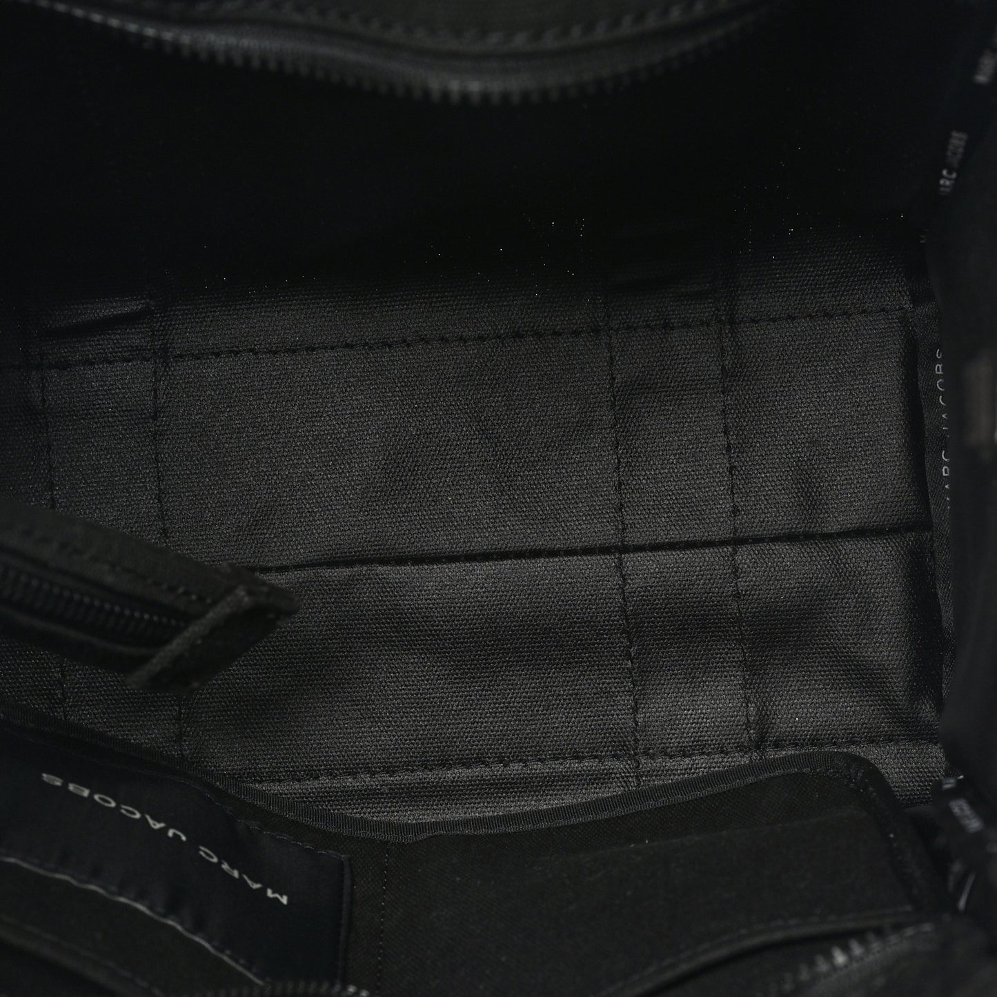 Cotton Canvas Medium The Traveler Tote Bag Black