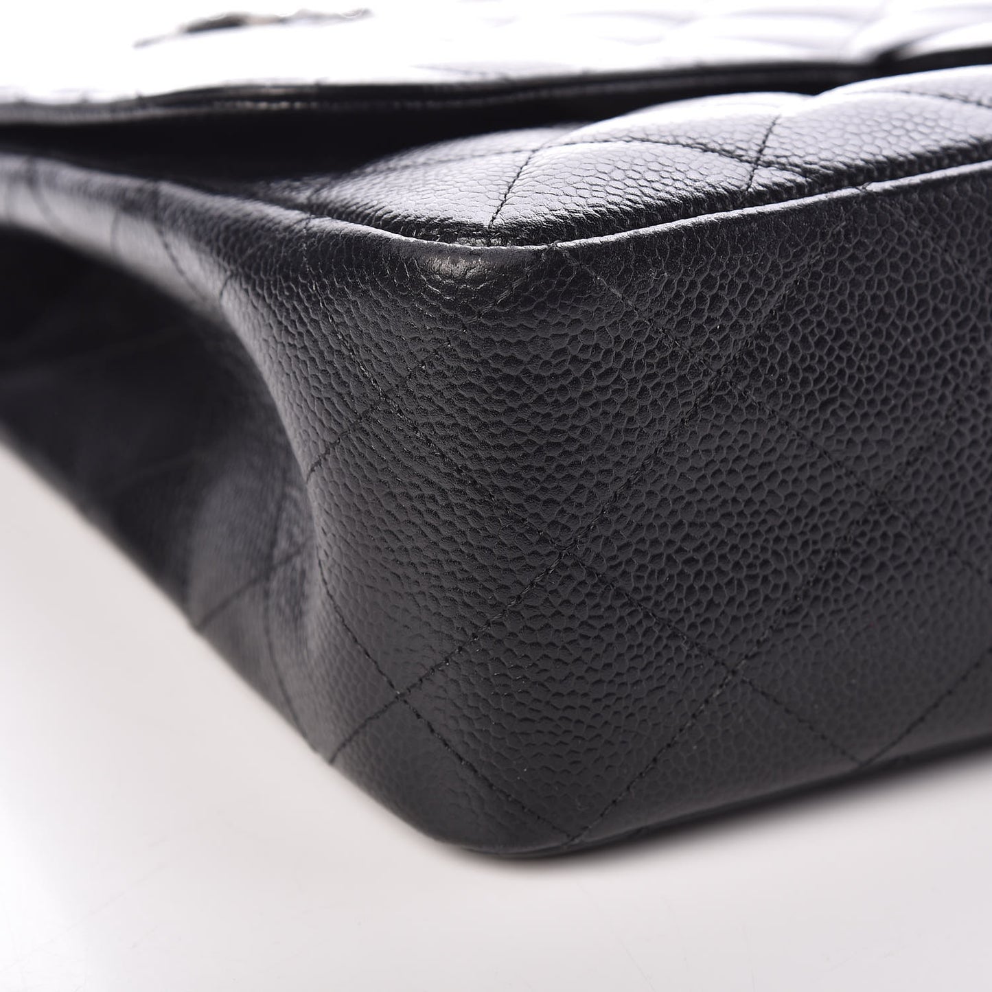 Caviar Quilted Jumbo Single Flap Black
