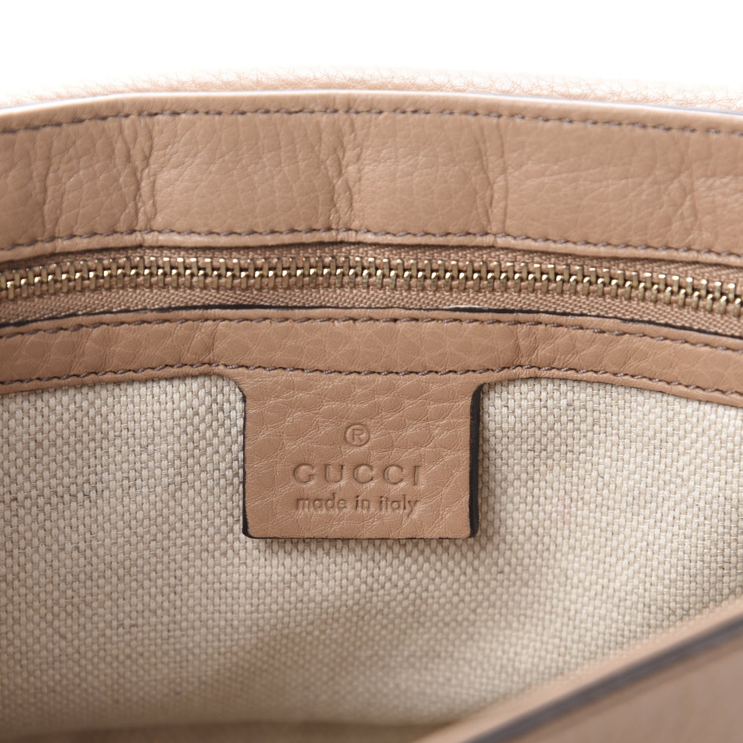 Gucci Pebbled Calfskin Medium Soho Flap Crossbody Camelia 9 of 10