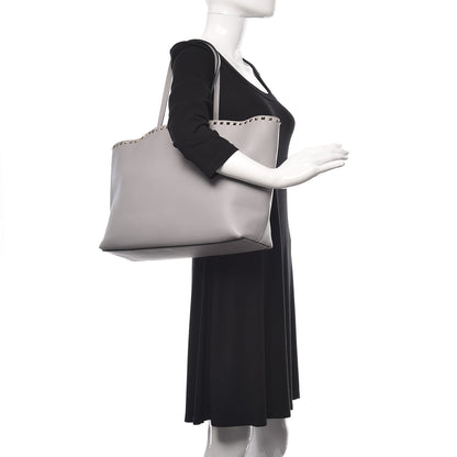 Valentino Garavani Grained Calfskin Rockstud Shoulder Tote Pastel Grey 2 of 10