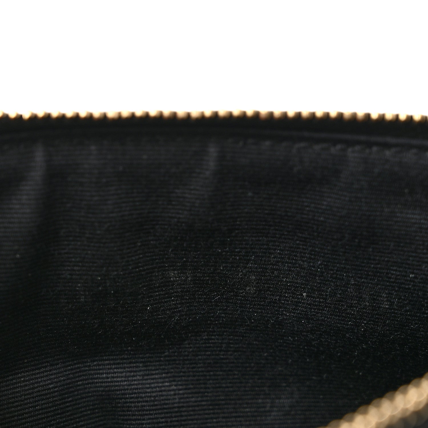 Saint Laurent Grain De Poudre Chevron Monogram Bill Pouch Black 8 of 11