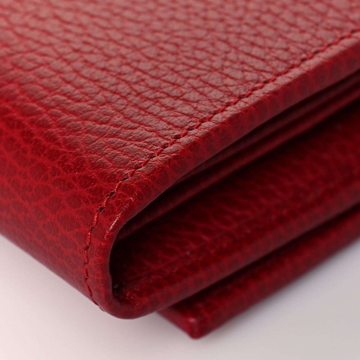 Dollar Calfskin Petite GG Marmont Wallet Chain Bag Hibiscus Red