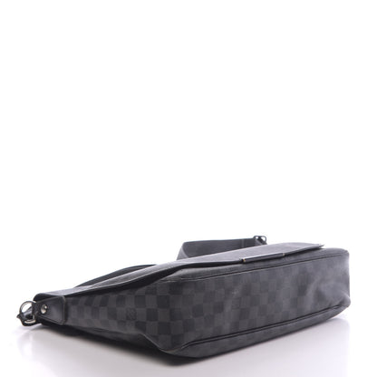 Louis Vuitton Damier Graphite Daniel GM 4 of 20